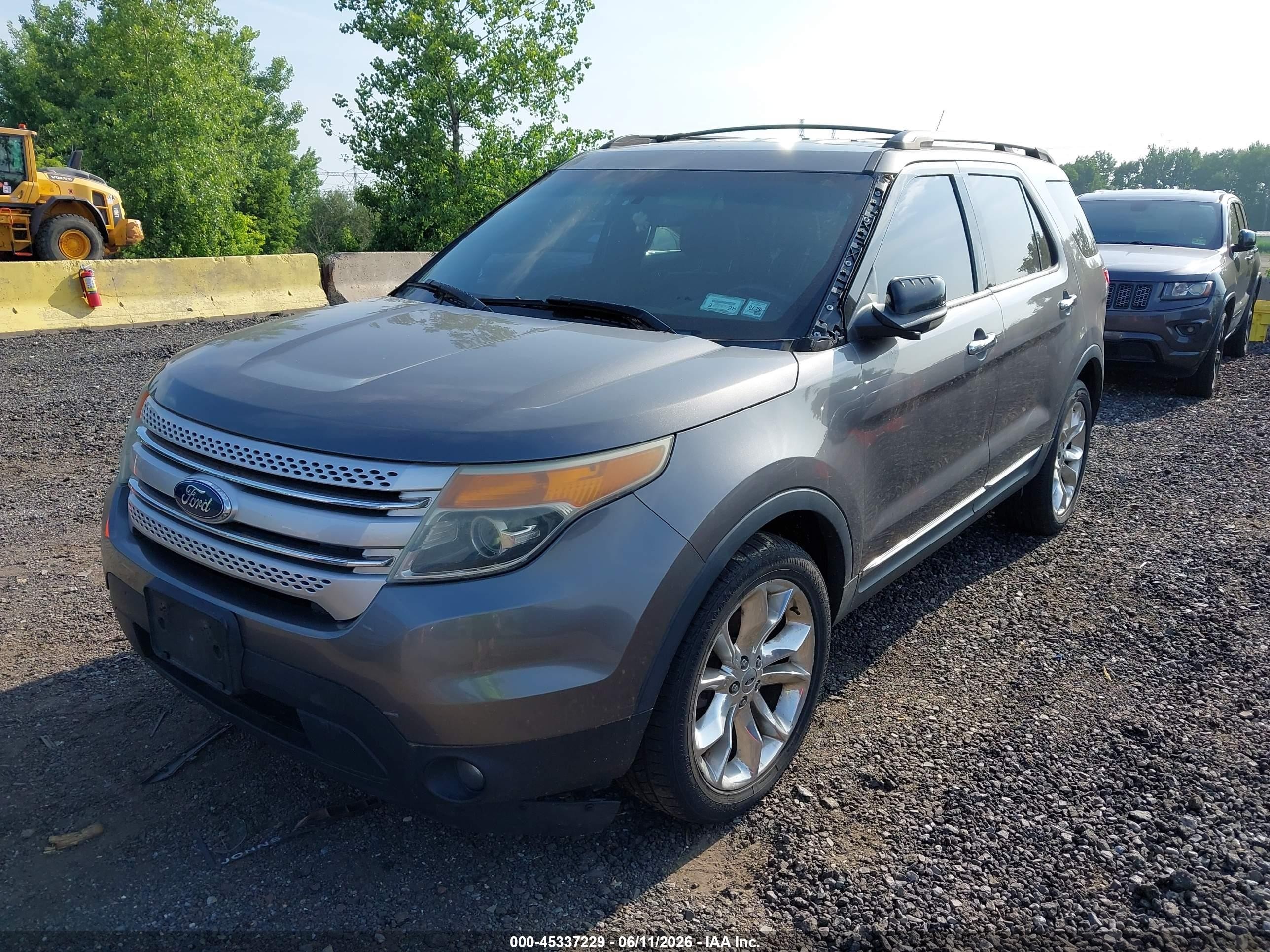 2011 Ford Explorer Xlt Gray vin: 1FMHK8D83BGA75342