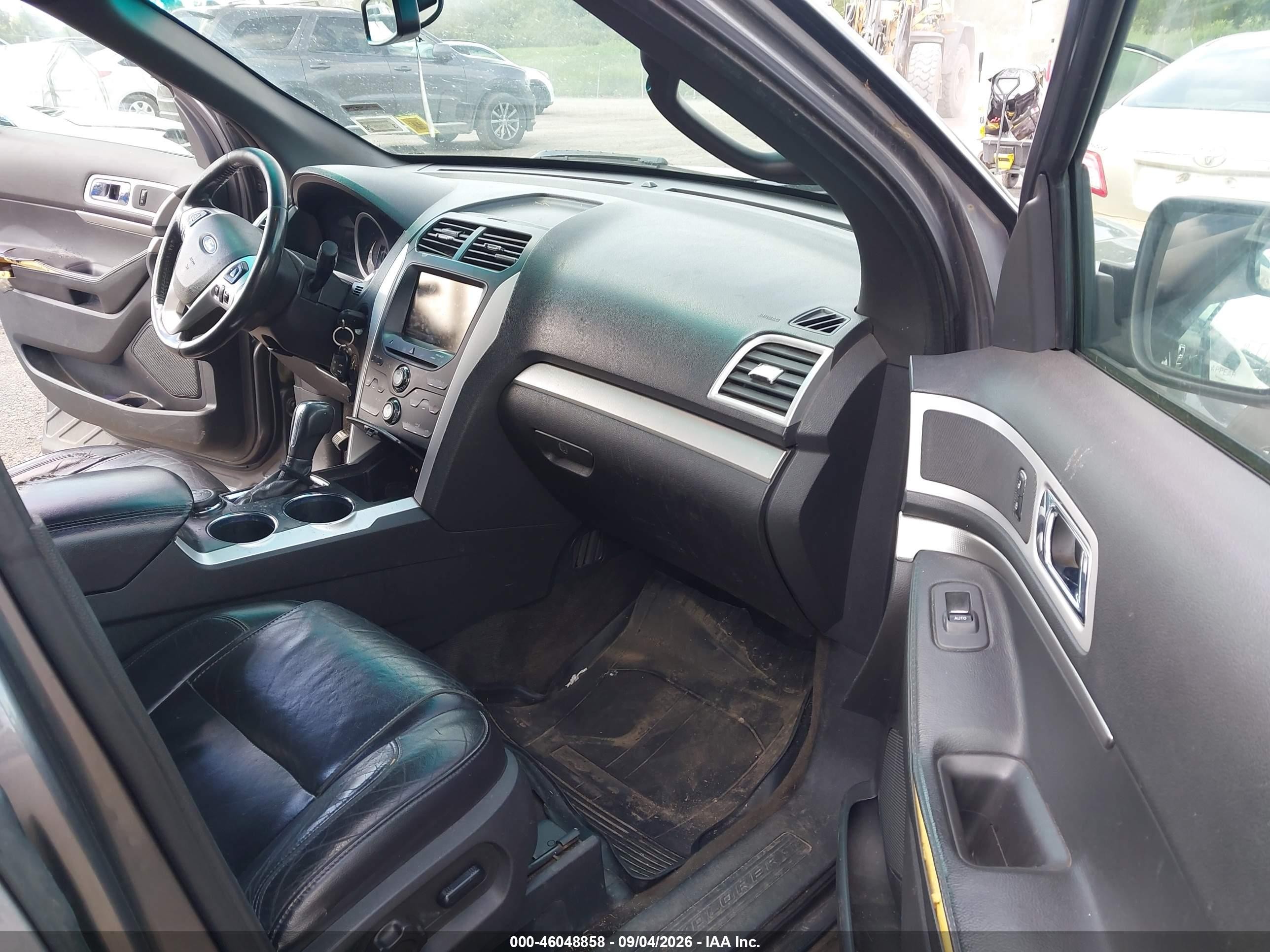 2012 Ford Explorer Xlt Серый vin: 1FMHK8D83CGA34288