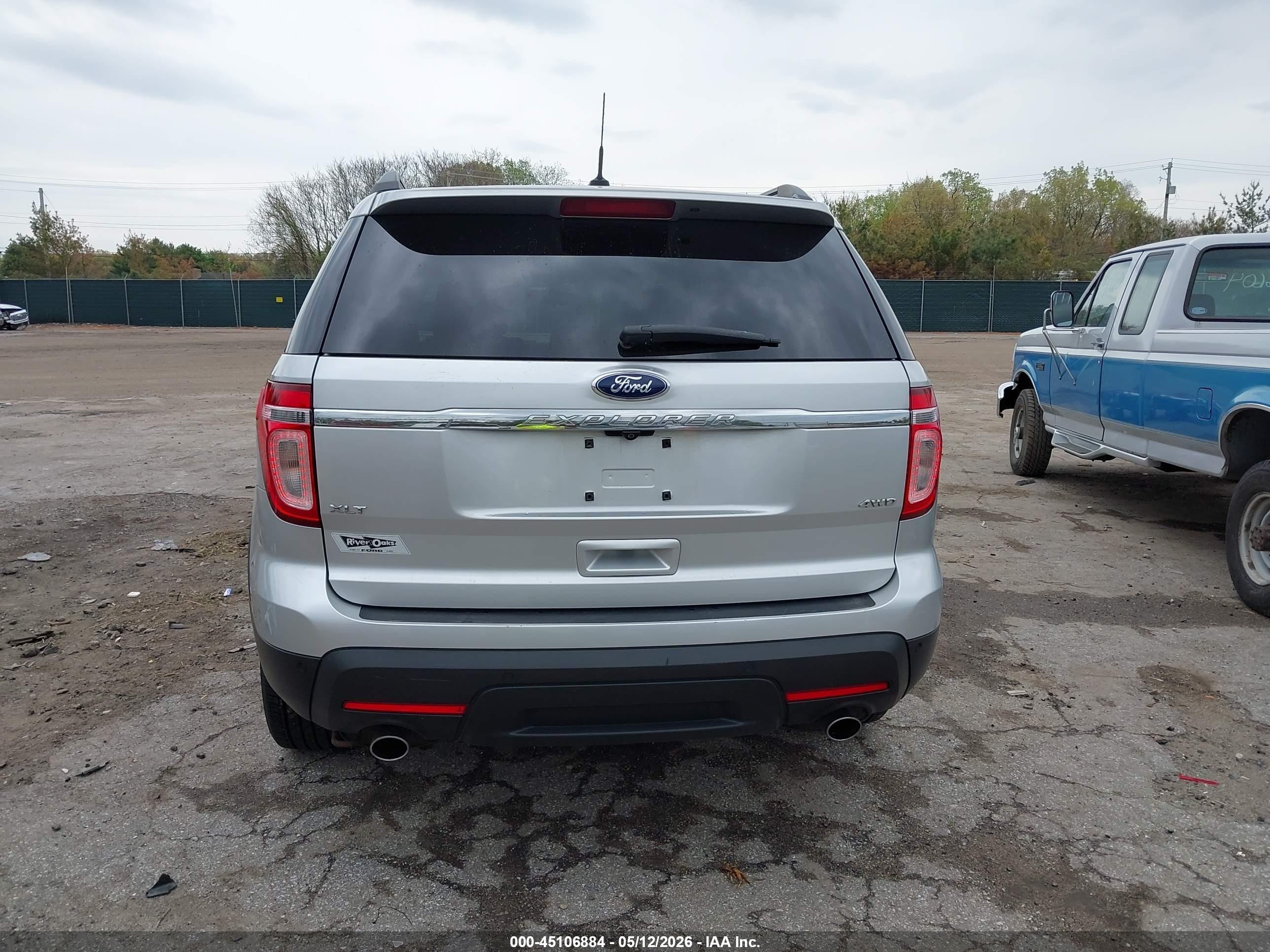2012 Ford Explorer Xlt Silver vin: 1FMHK8D83CGA39460
