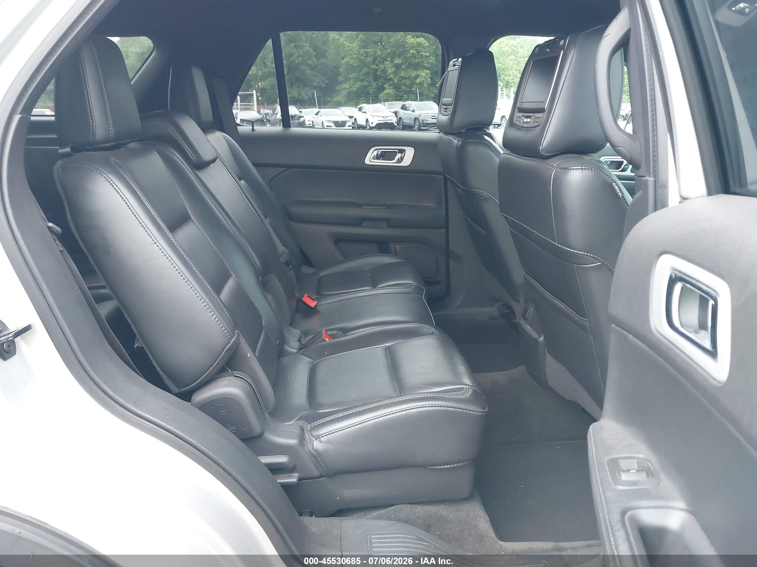 2012 Ford Explorer Xlt Silver vin: 1FMHK8D83CGA58803