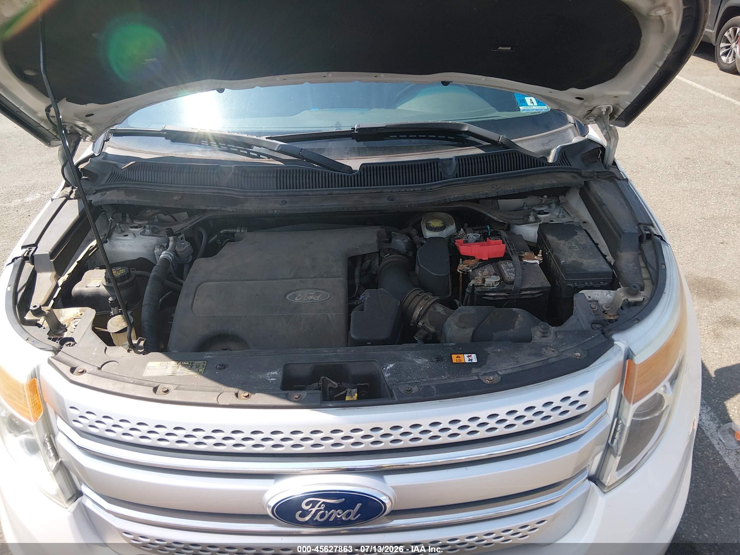 2012 Ford Explorer Xlt White vin: 1FMHK8D83CGA78128