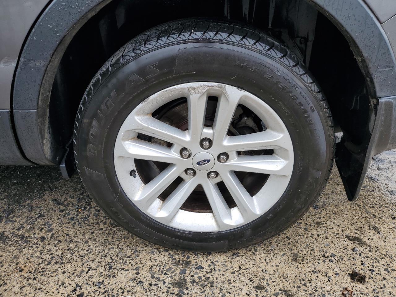 2012 Ford Explorer Xlt Gray vin: 1FMHK8D83CGA89789 Damage: Left Rear Wheel, Curb Rash, 7 To 8 Inches