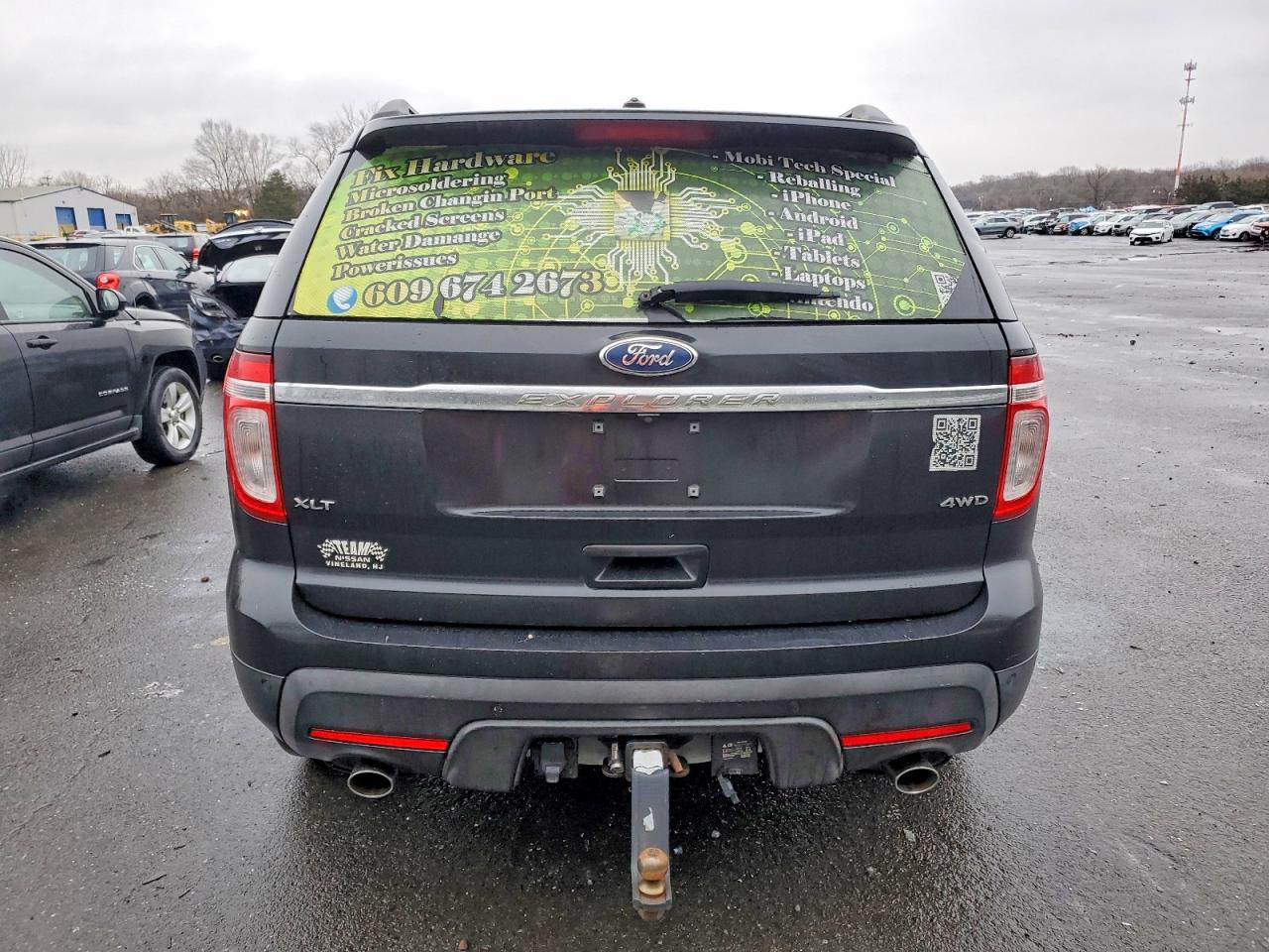 2011 Ford Explorer Xlt Black vin: 1FMHK8D84BGA08765