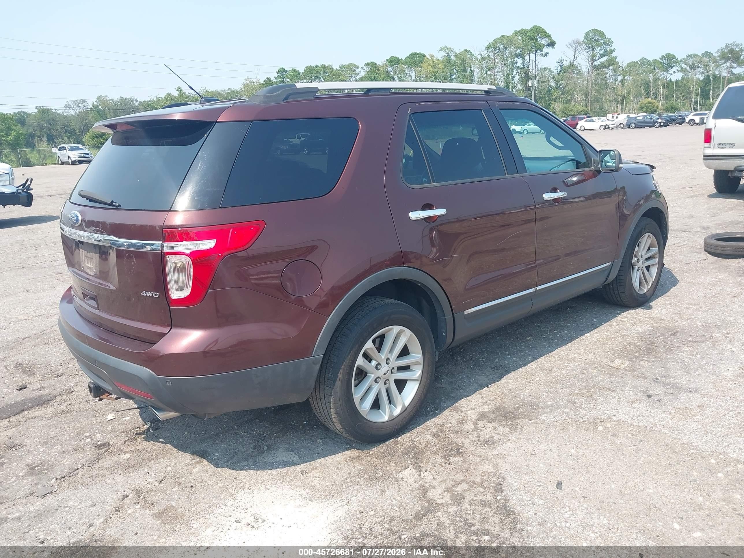 2012 Ford Explorer Xlt Burgundy vin: 1FMHK8D84CGA81331