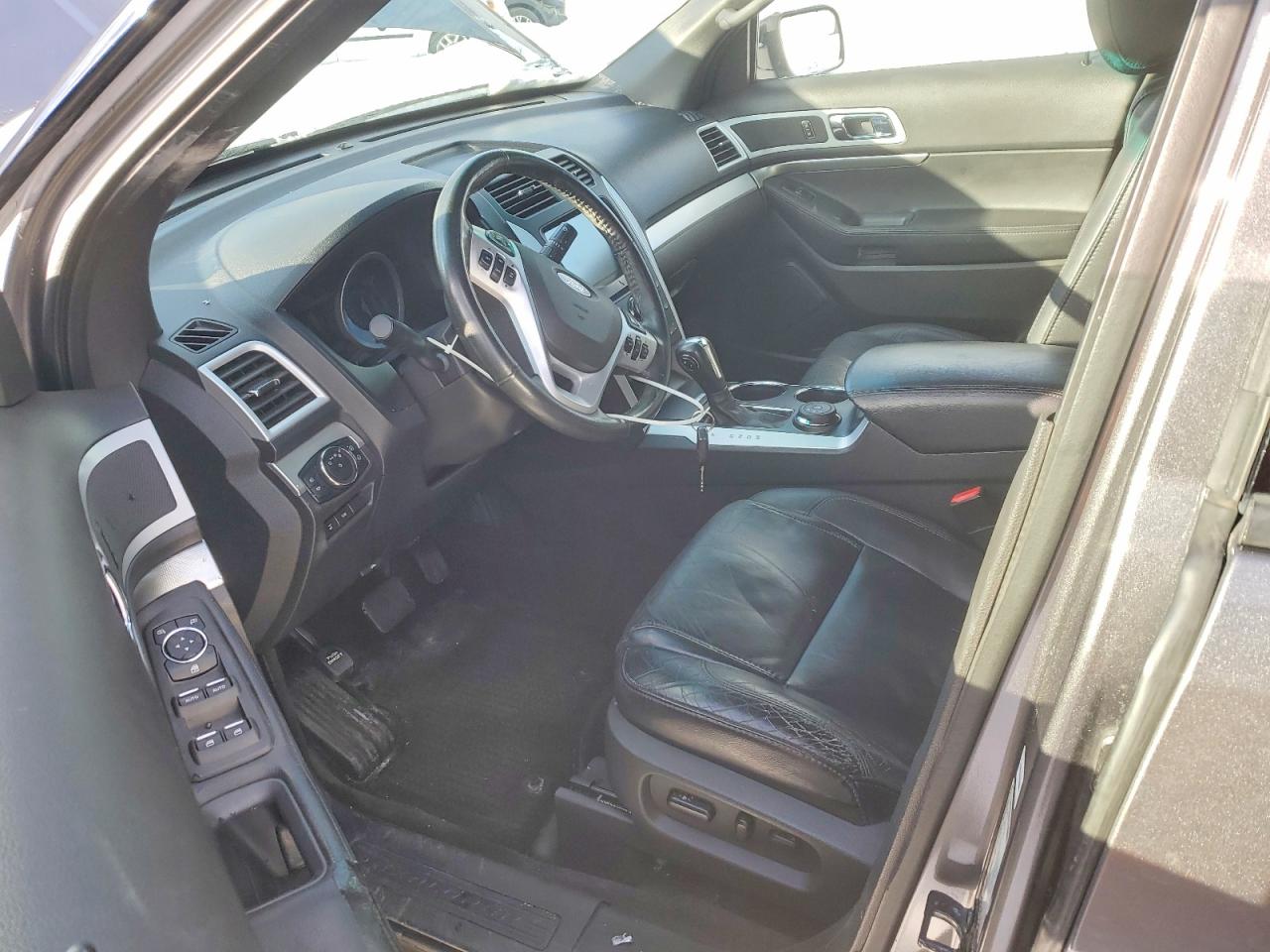 2012 Ford Explorer Xlt Серый vin: 1FMHK8D85CGA93262