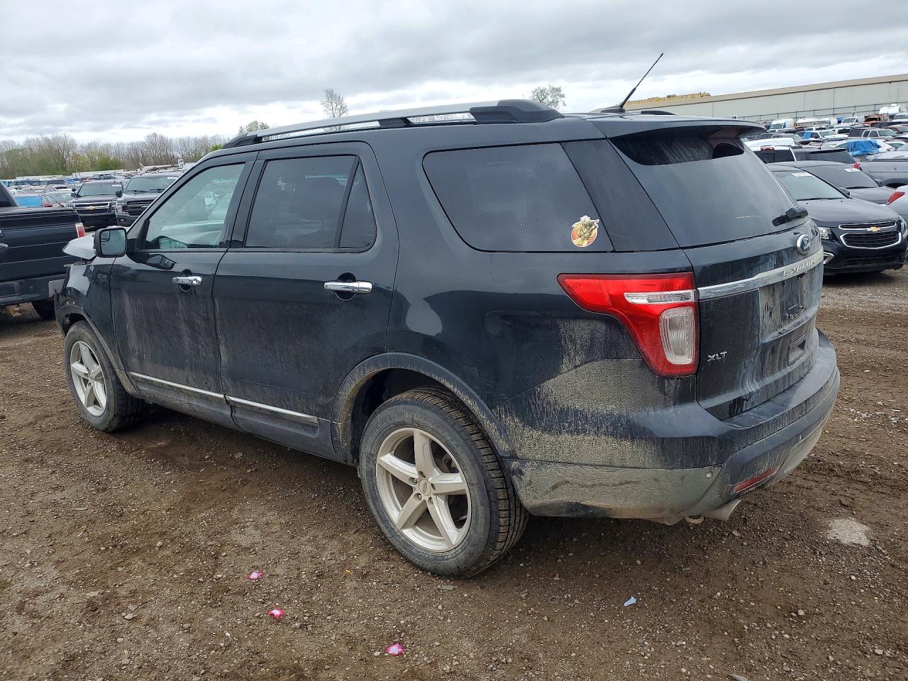 2011 Ford Explorer Xlt Black vin: 1FMHK8D86BGA14938