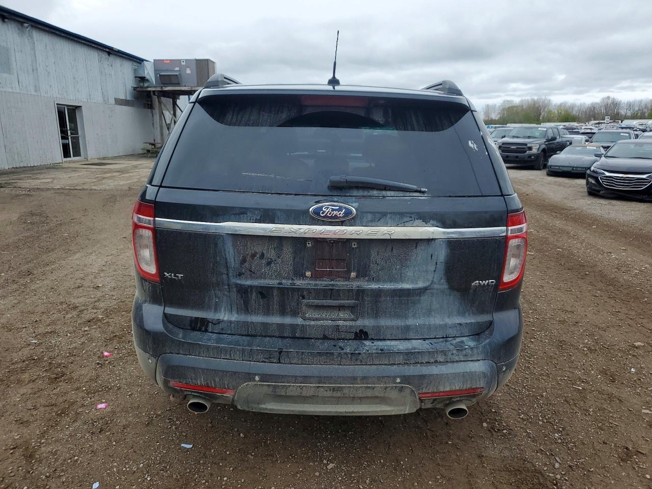 2011 Ford Explorer Xlt Black vin: 1FMHK8D86BGA14938