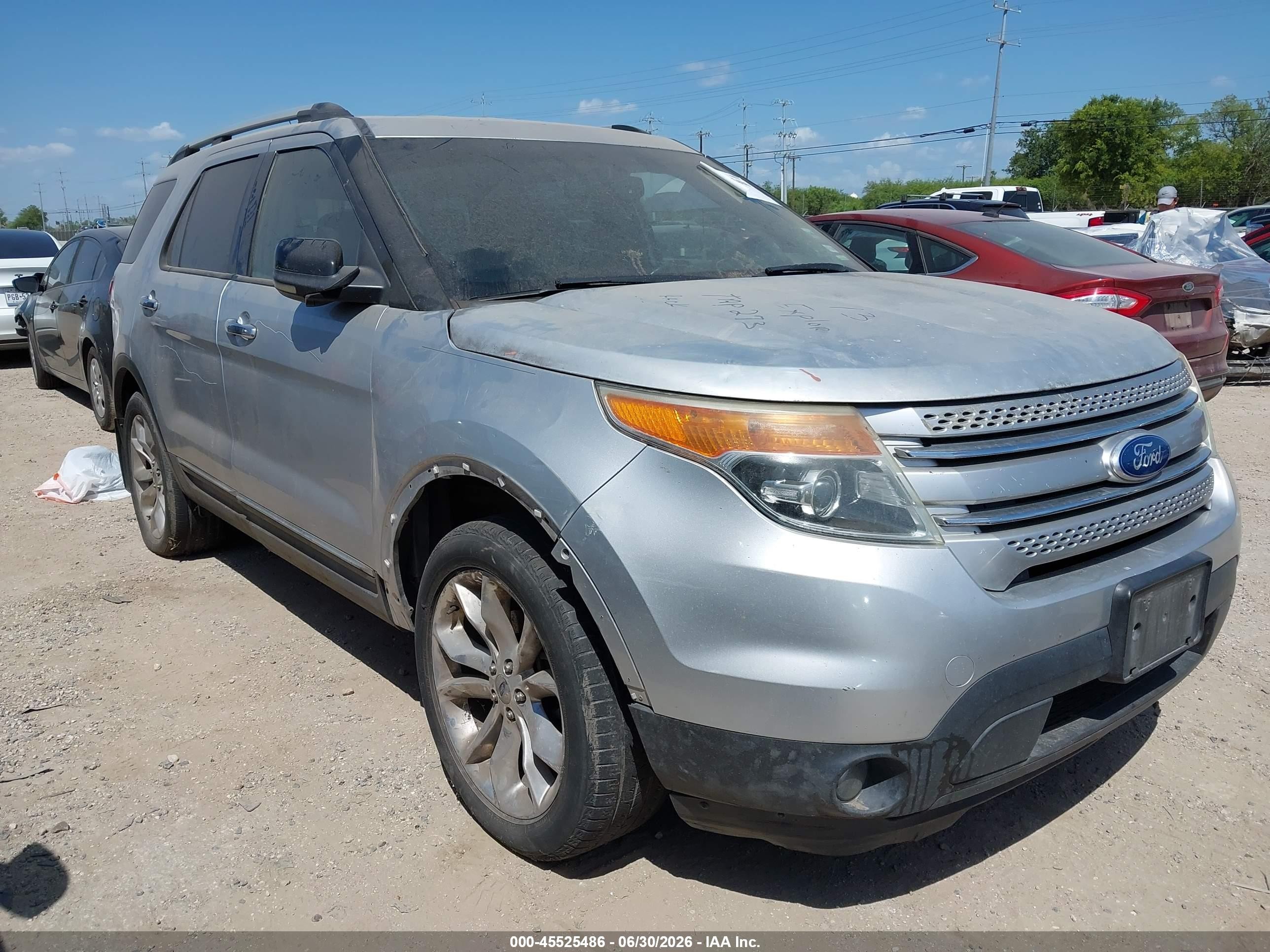 2011 Ford Explorer Xlt Silver vin: 1FMHK8D86BGA32288