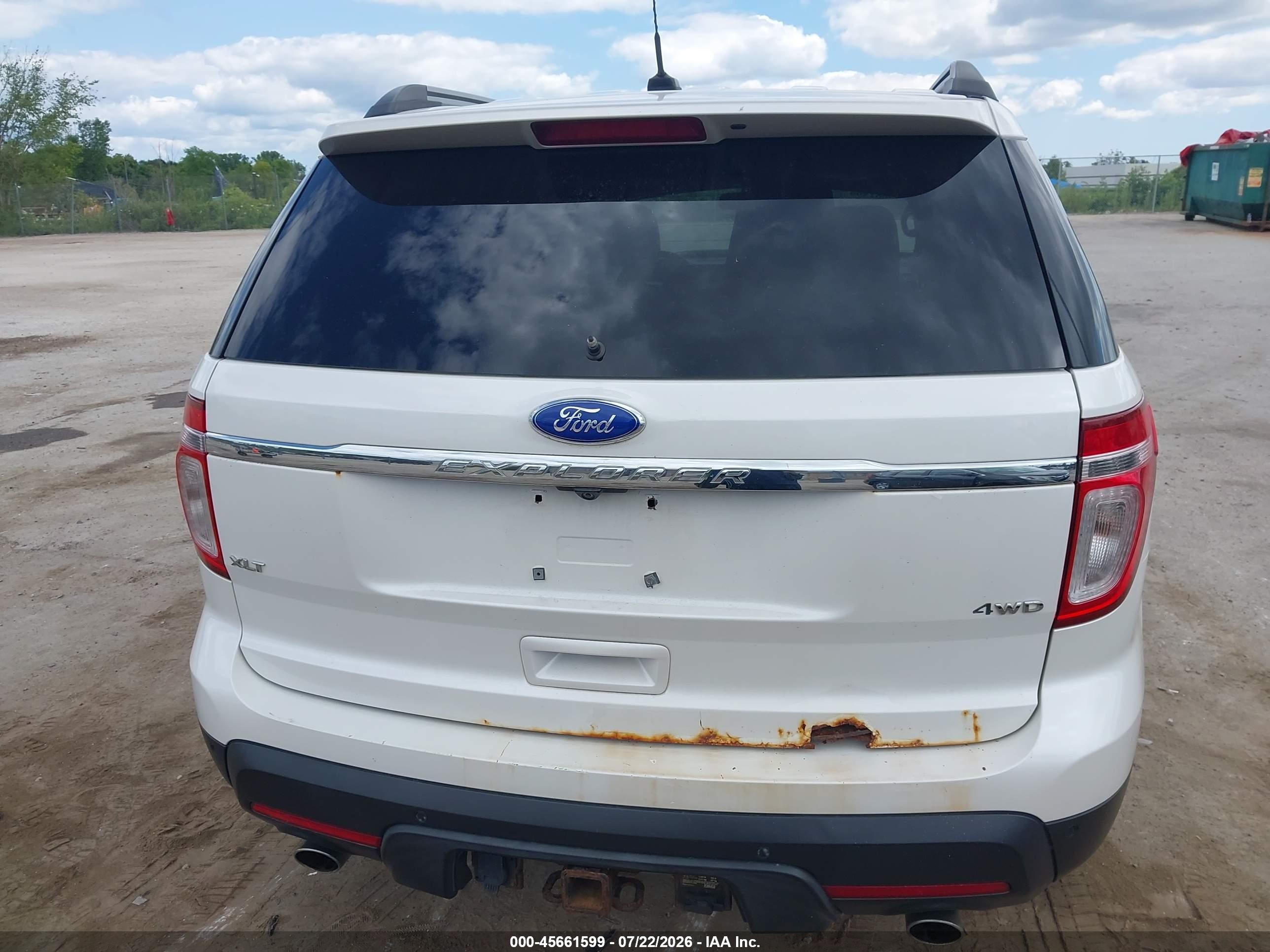 2011 Ford Explorer Xlt White vin: 1FMHK8D86BGA50256