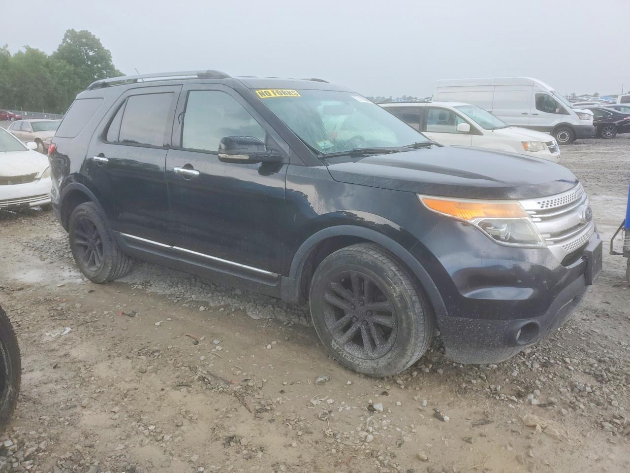 2011 Ford Explorer Xlt Black vin: 1FMHK8D86BGA51889
