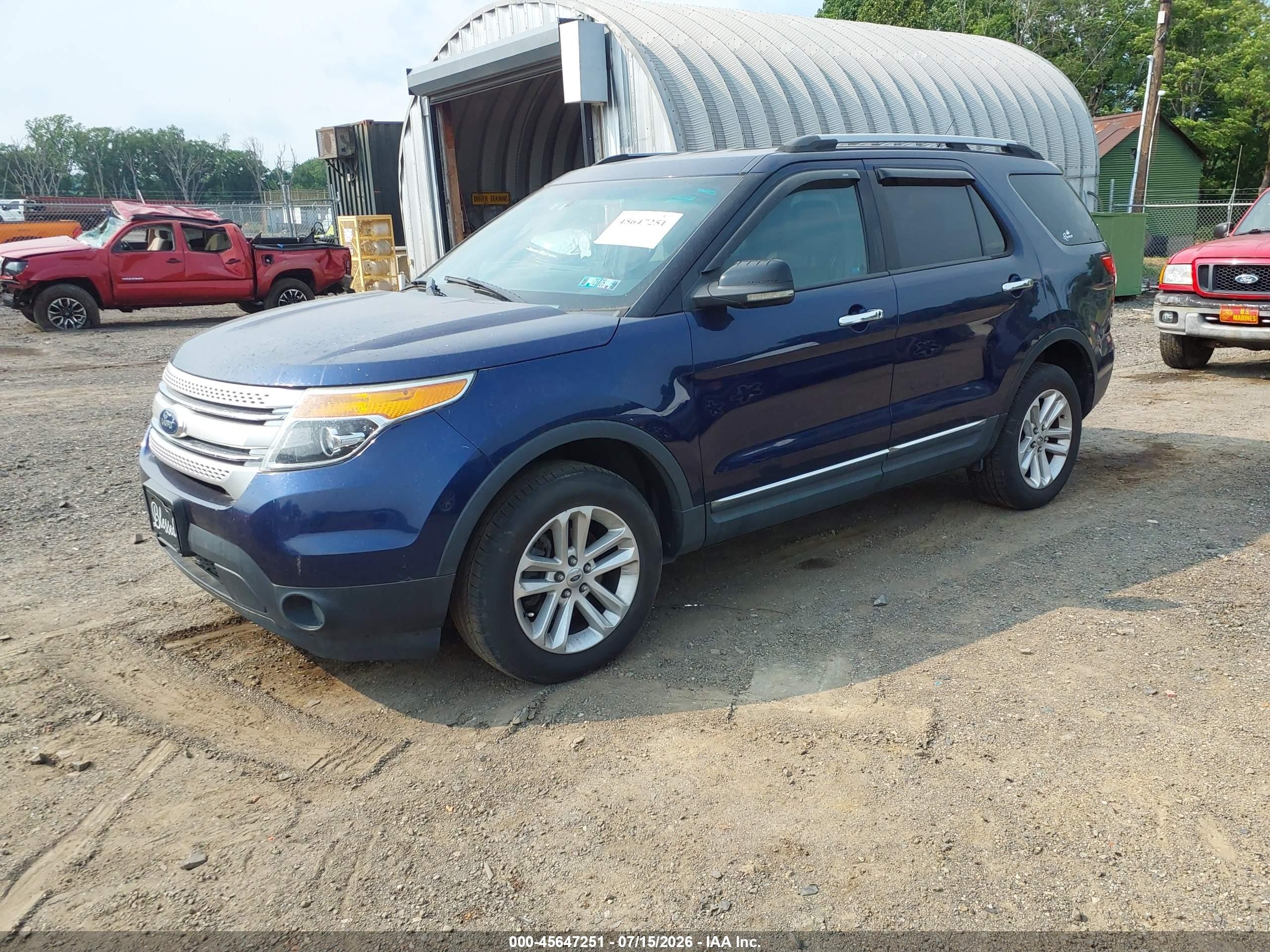 2011 Ford Explorer Xlt Blue vin: 1FMHK8D86BGA55165