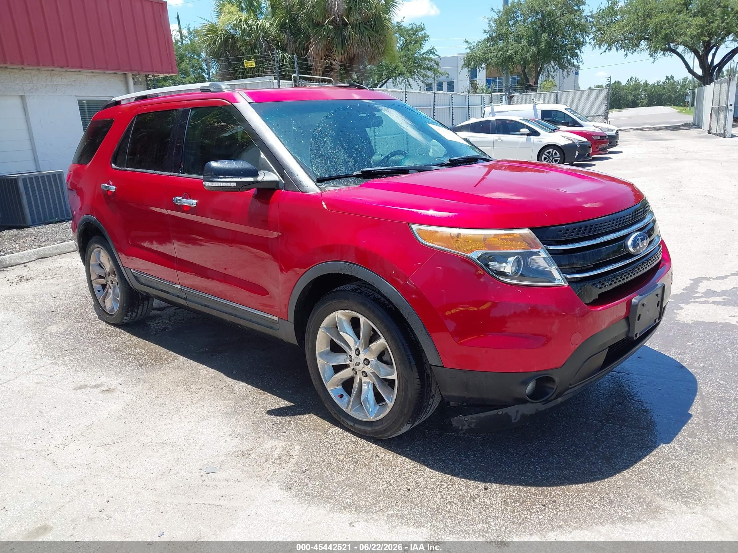 2012 Ford Explorer Xlt Red vin: 1FMHK8D86CGA19753