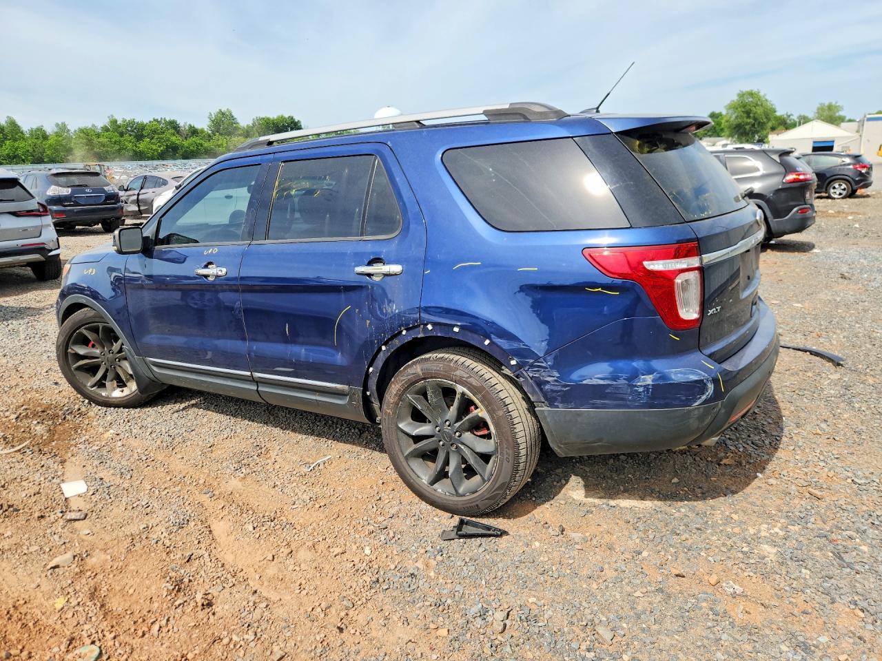 2012 Ford Explorer Xlt Blue vin: 1FMHK8D86CGA54325