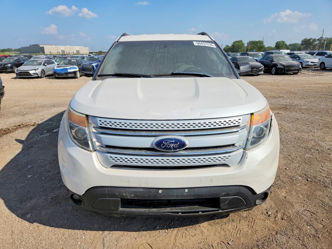 2012 Ford Explorer Xlt White vin: 1FMHK8D86CGA91360