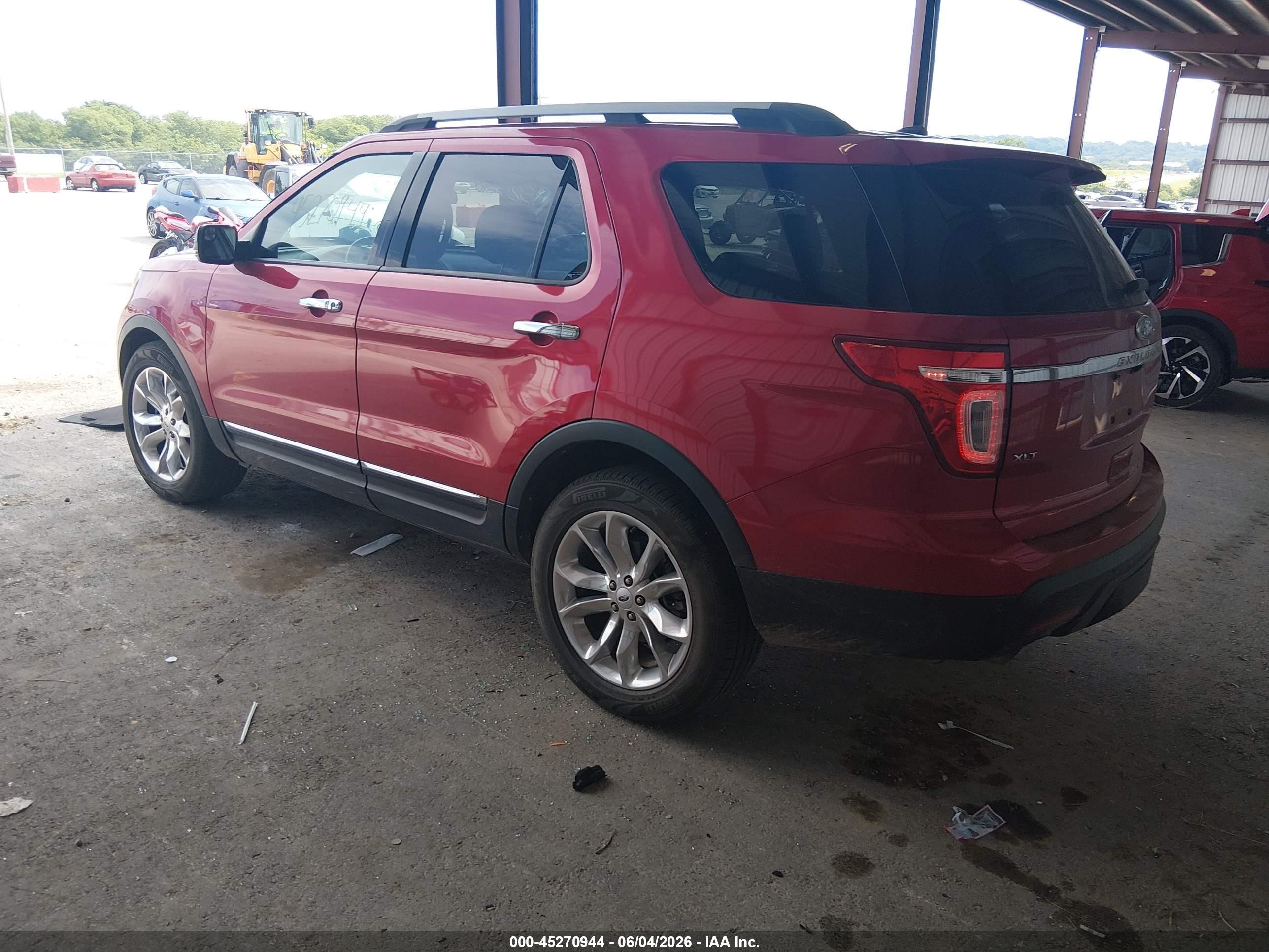 2012 Ford Explorer Xlt Red vin: 1FMHK8D86CGA94128