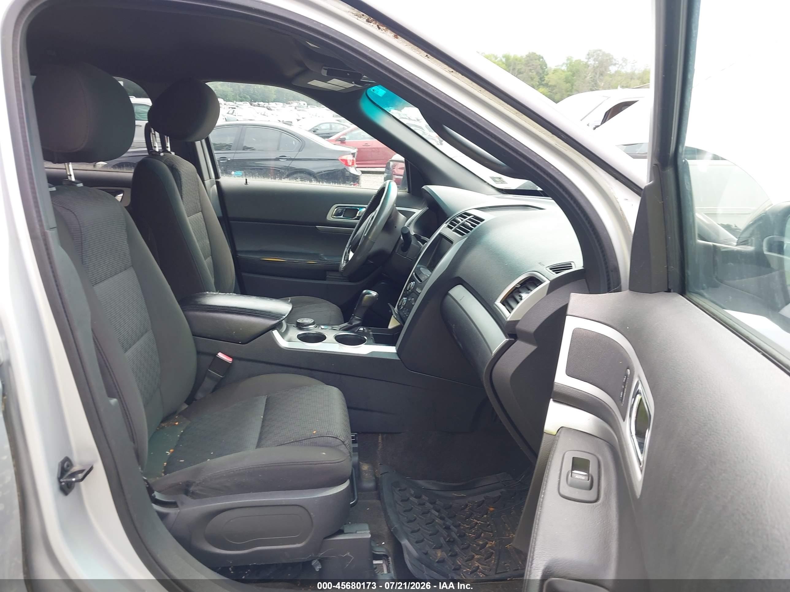 2012 Ford Explorer Xlt Silver vin: 1FMHK8D86CGA95618