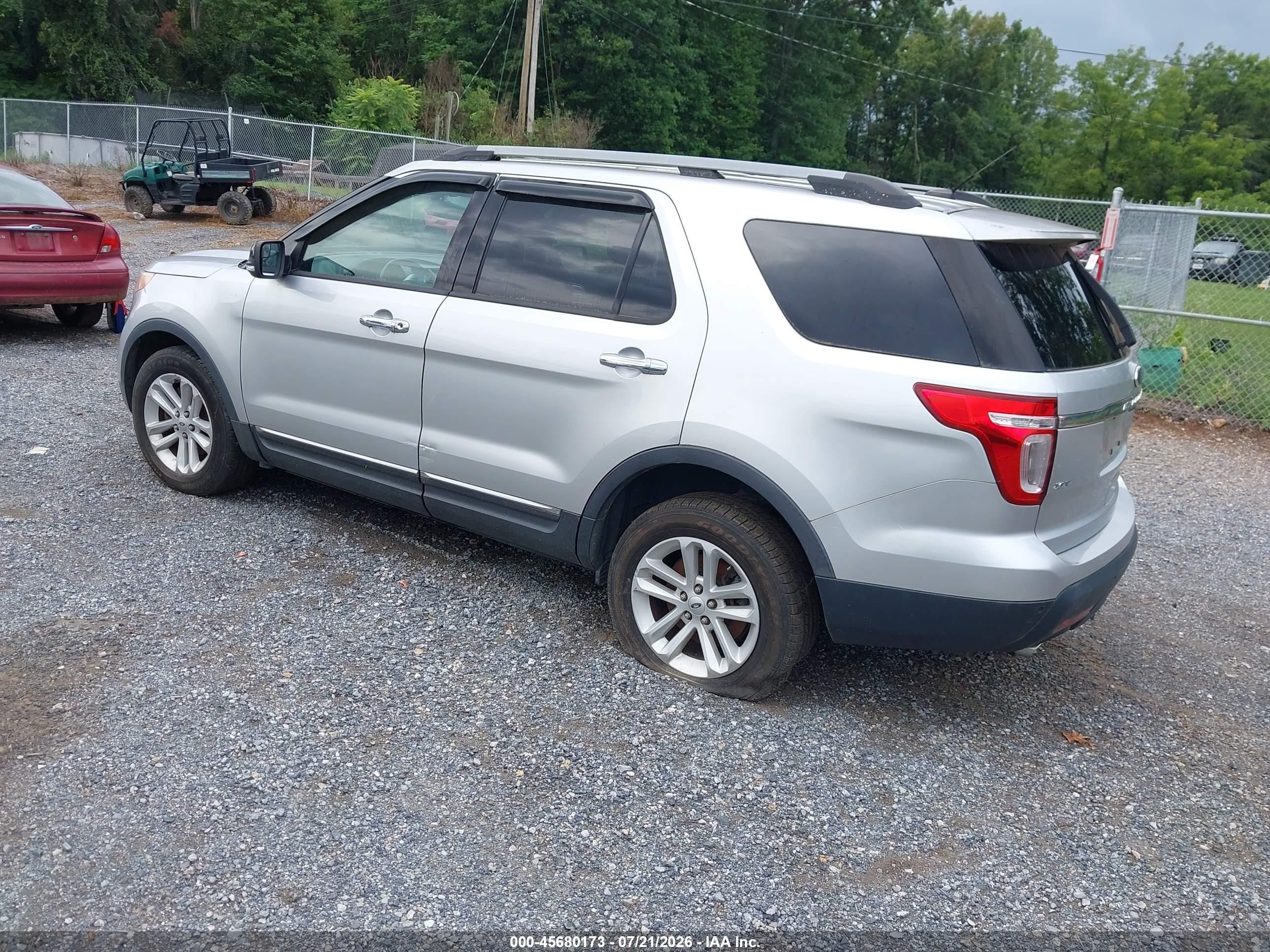 2012 Ford Explorer Xlt Silver vin: 1FMHK8D86CGA95618