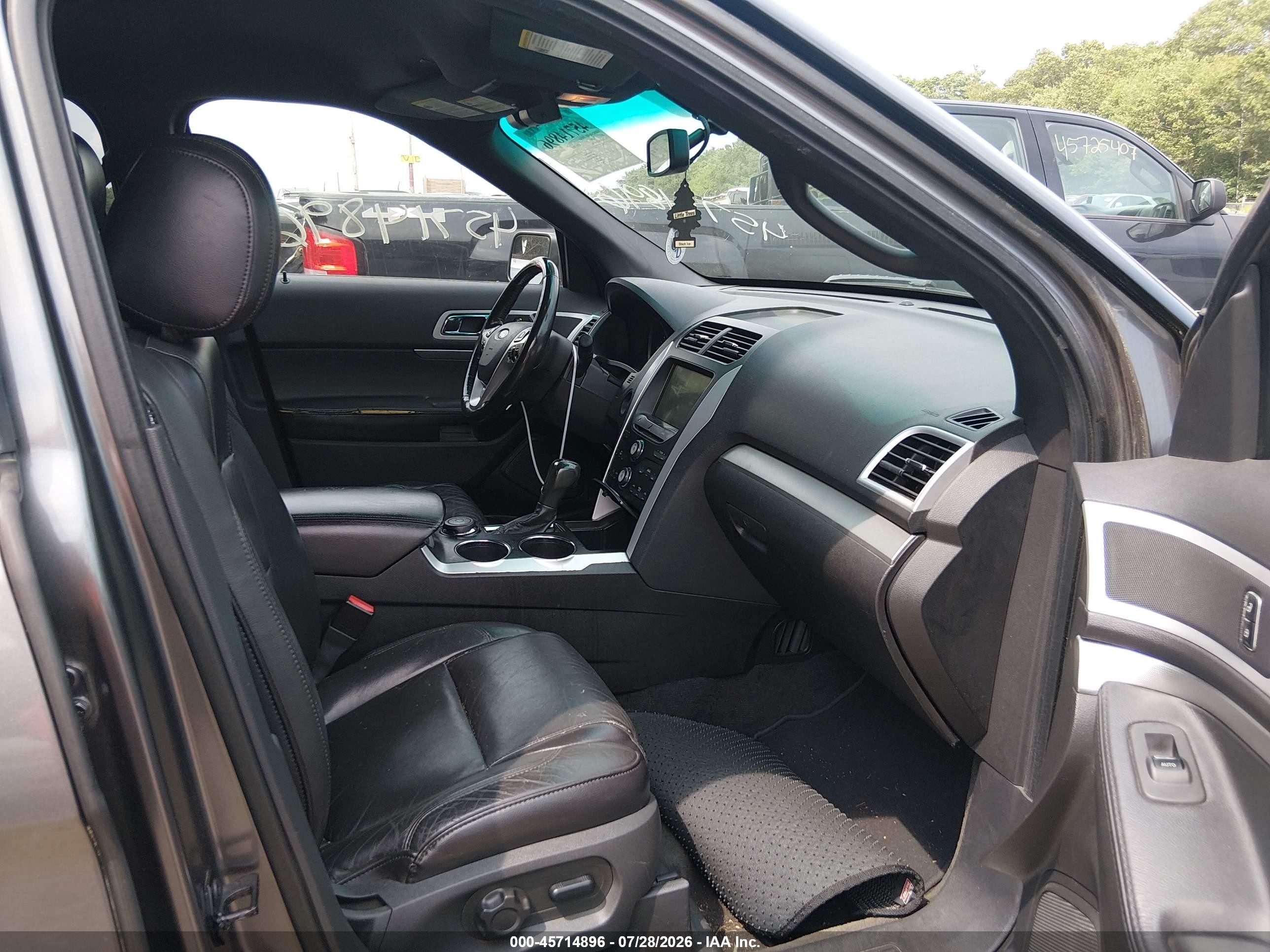 2011 Ford Explorer Xlt Gray vin: 1FMHK8D87BGA13586