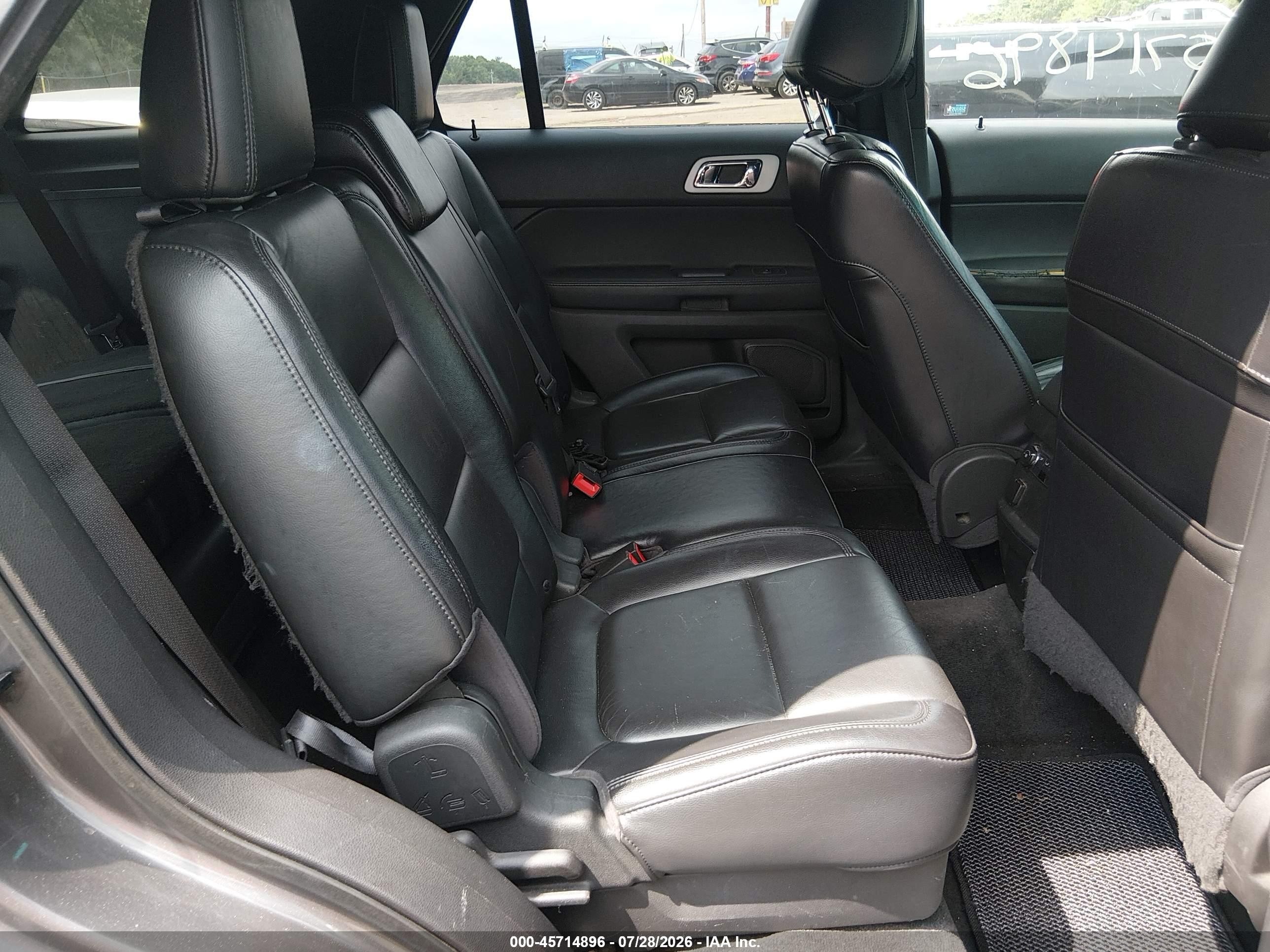 2011 Ford Explorer Xlt Gray vin: 1FMHK8D87BGA13586