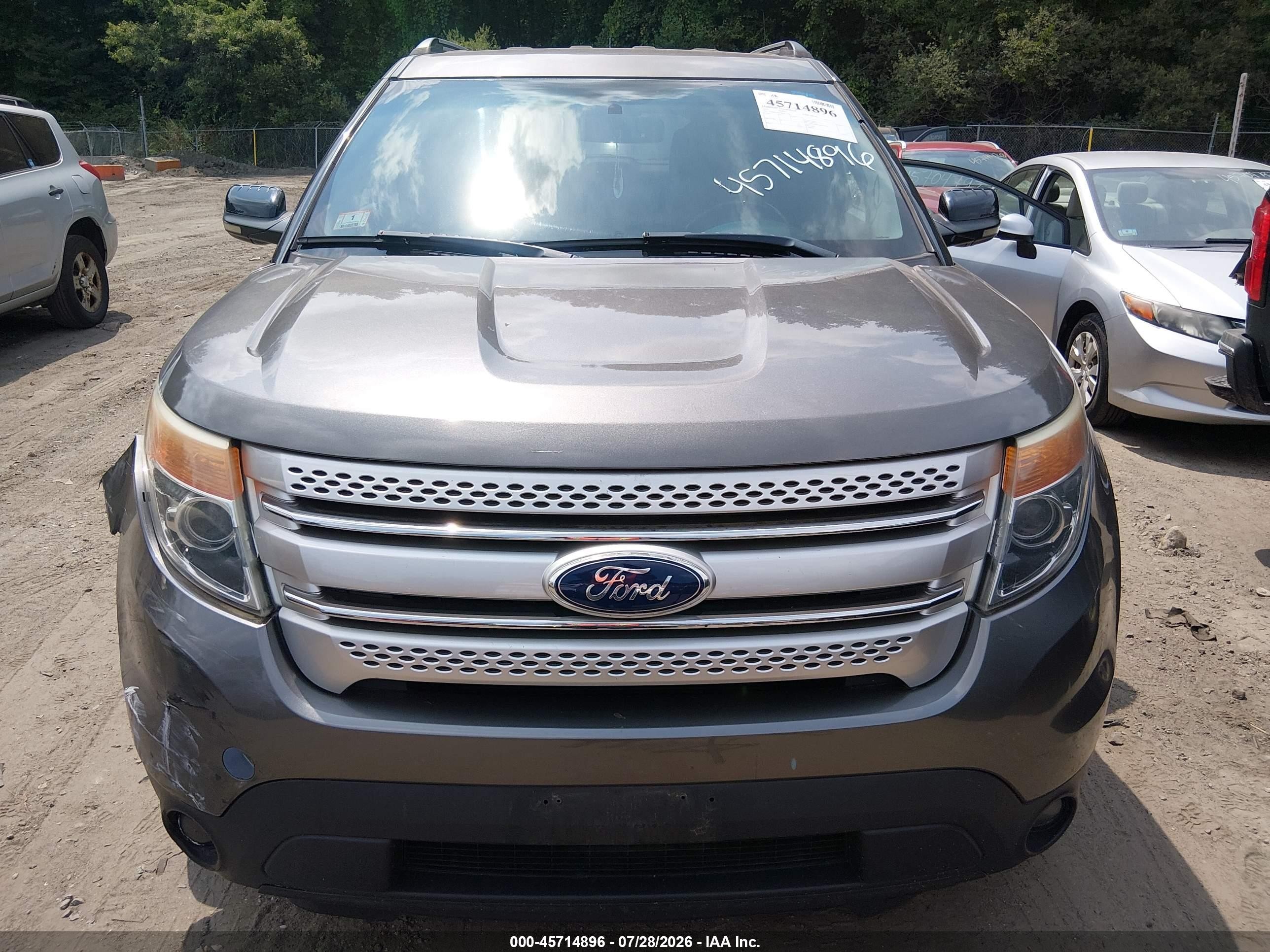 2011 Ford Explorer Xlt Gray vin: 1FMHK8D87BGA13586