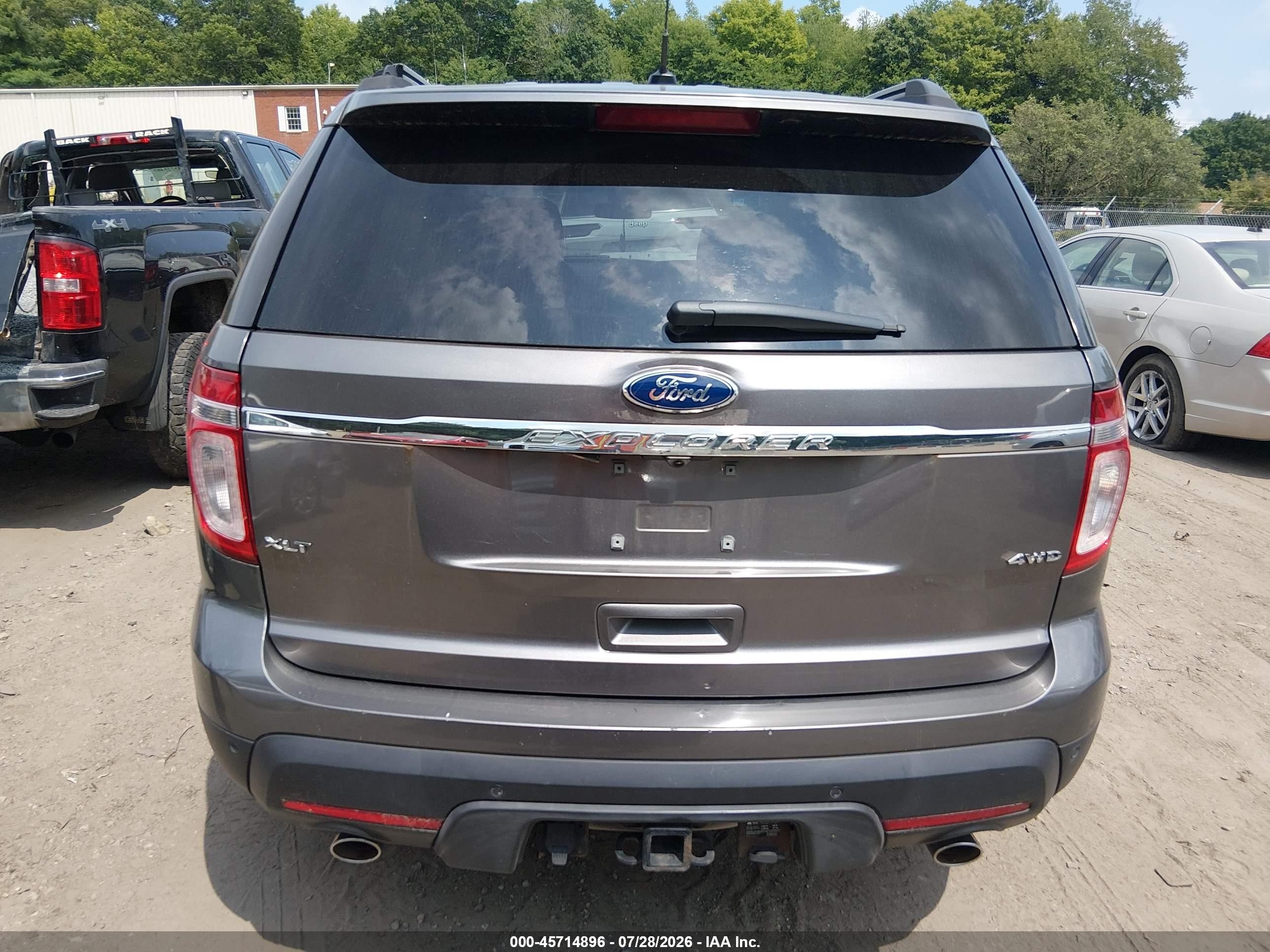 2011 Ford Explorer Xlt Gray vin: 1FMHK8D87BGA13586