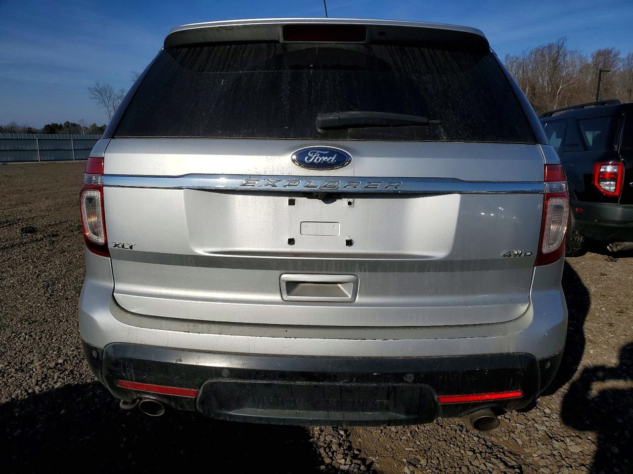 2011 Ford Explorer Xlt Silver vin: 1FMHK8D87BGA89485