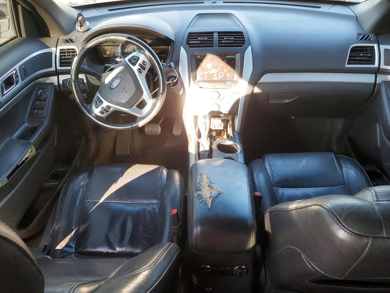2011 Ford Explorer Xlt Silver vin: 1FMHK8D87BGA89485