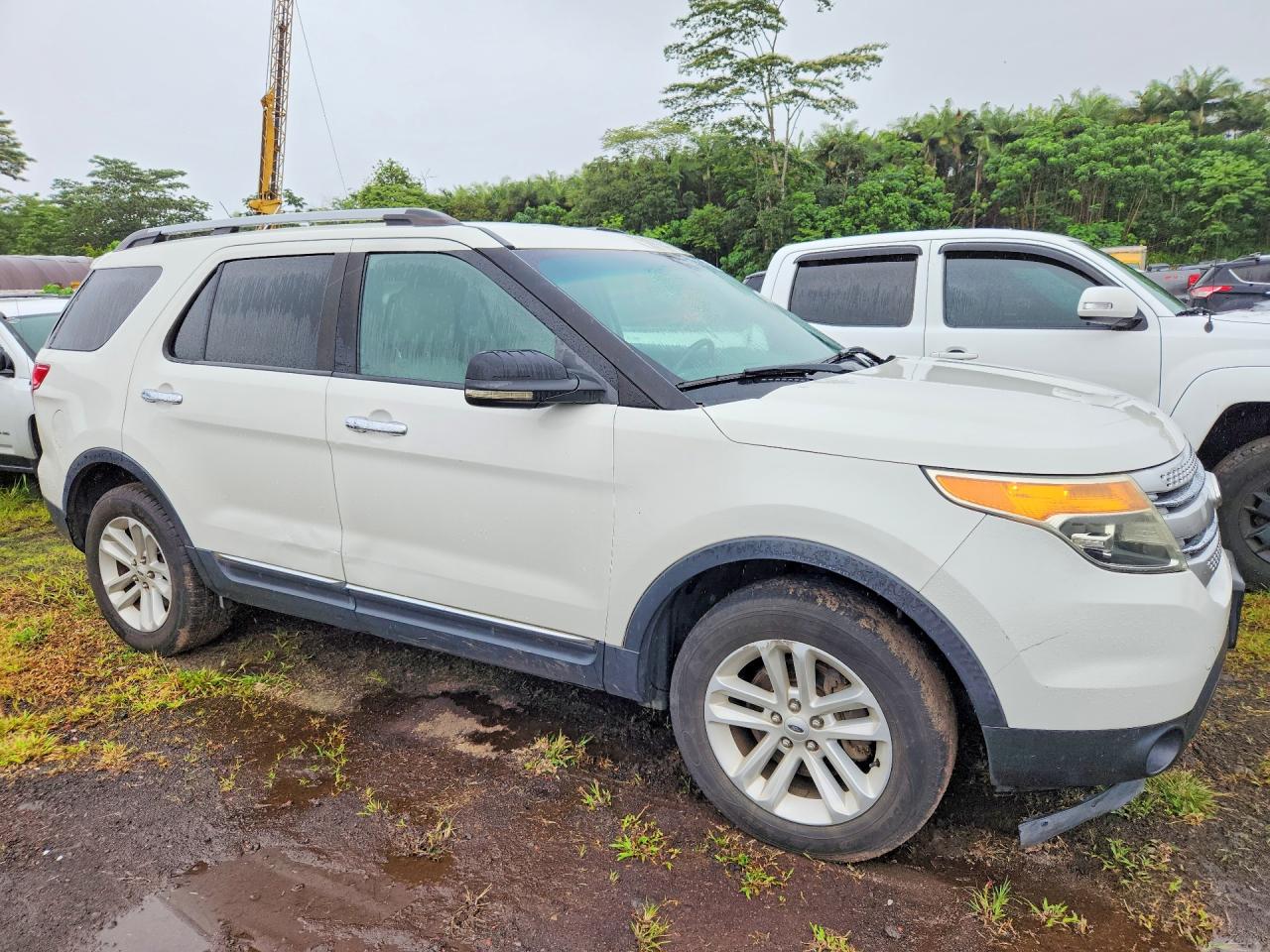 2012 Ford Explorer Xlt White vin: 1FMHK8D87CGA28445