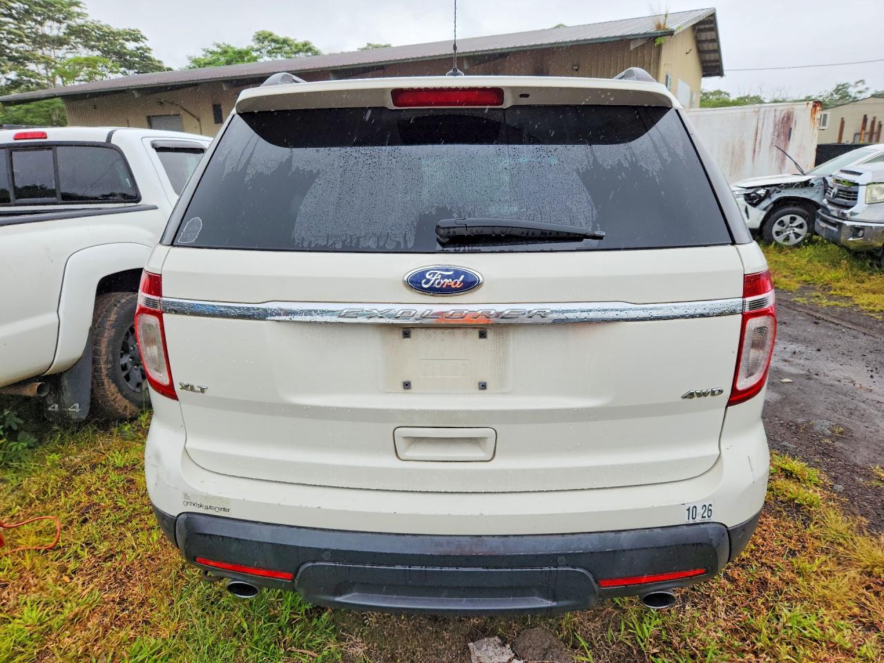 2012 Ford Explorer Xlt White vin: 1FMHK8D87CGA28445