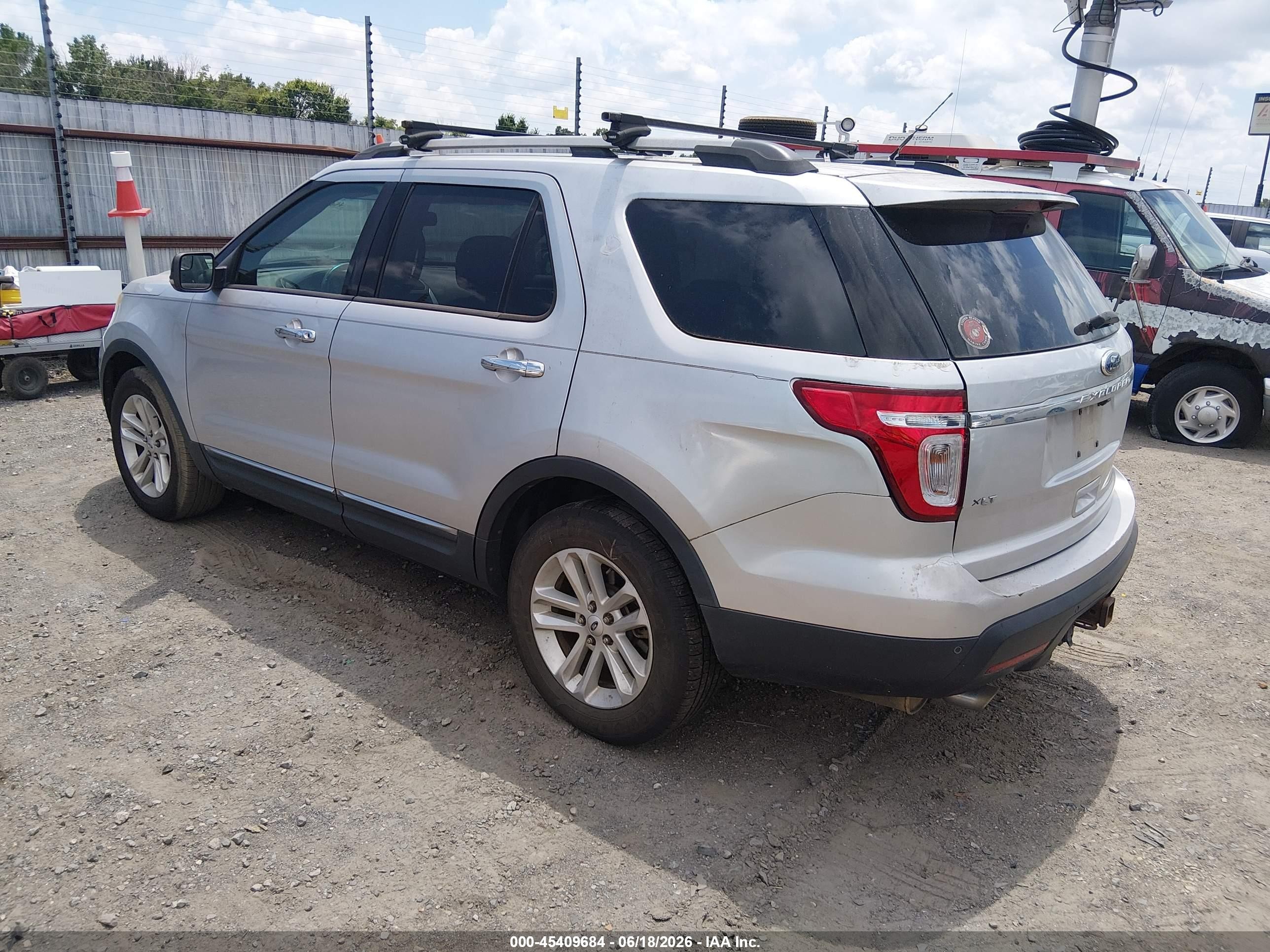2012 Ford Explorer Xlt Silver vin: 1FMHK8D87CGA73174