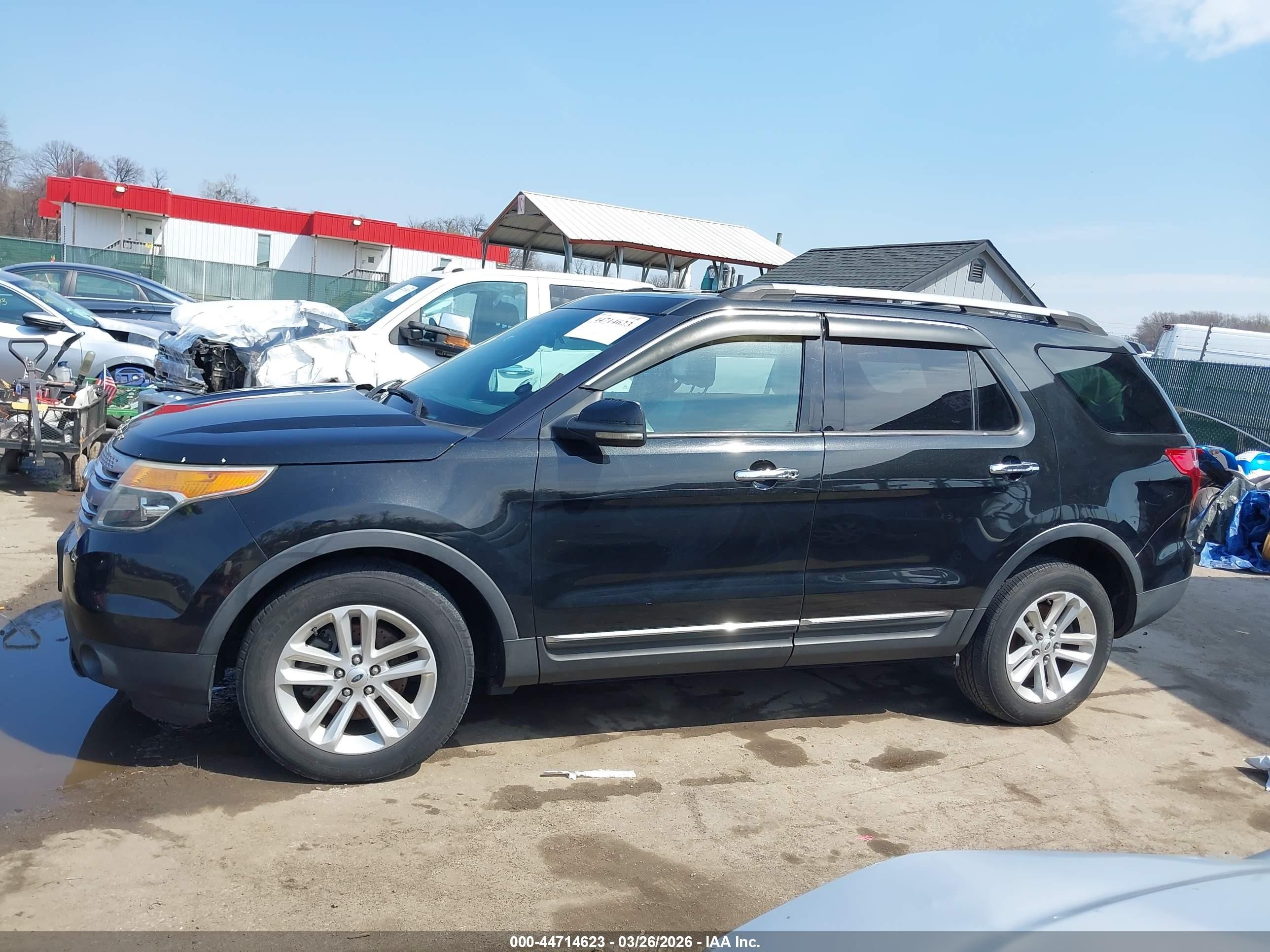 2012 Ford Explorer Xlt Black vin: 1FMHK8D87CGA89522
