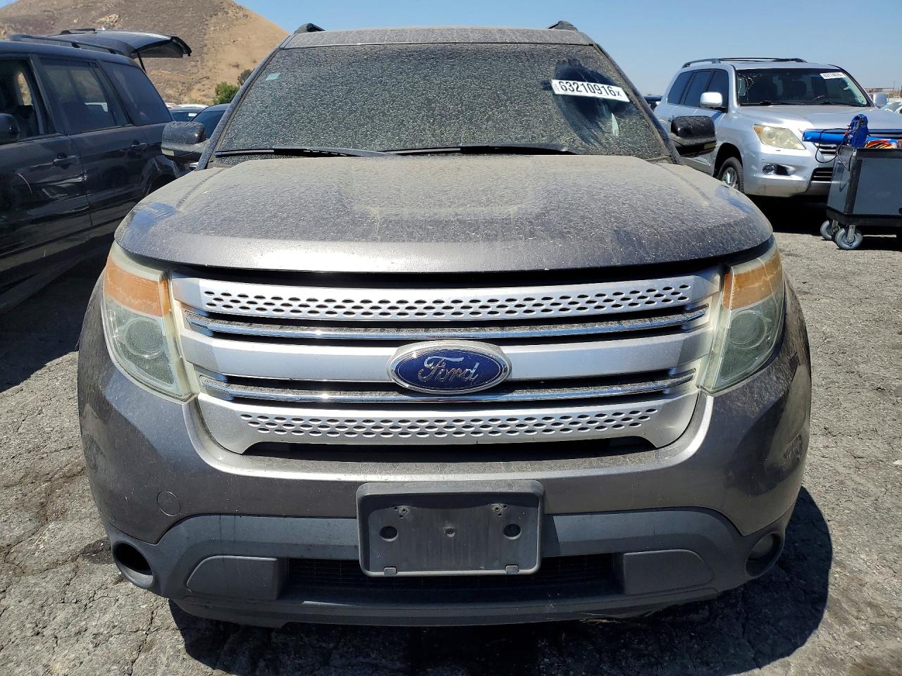 2011 Ford Explorer Xlt Silver vin: 1FMHK8D88BGA39971
