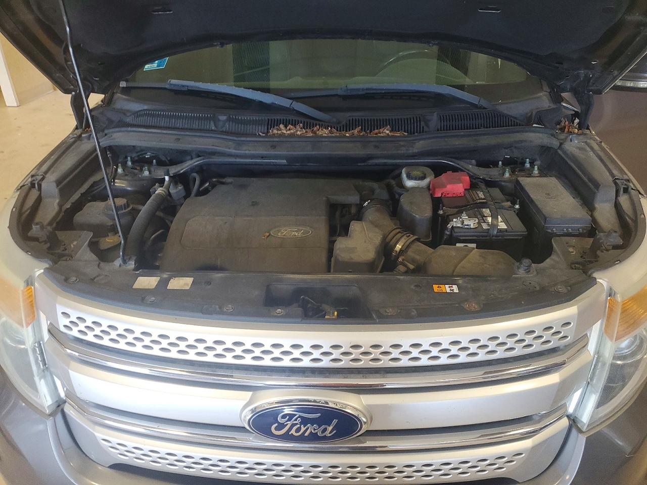 2011 Ford Explorer Xlt Gray vin: 1FMHK8D88BGA89480