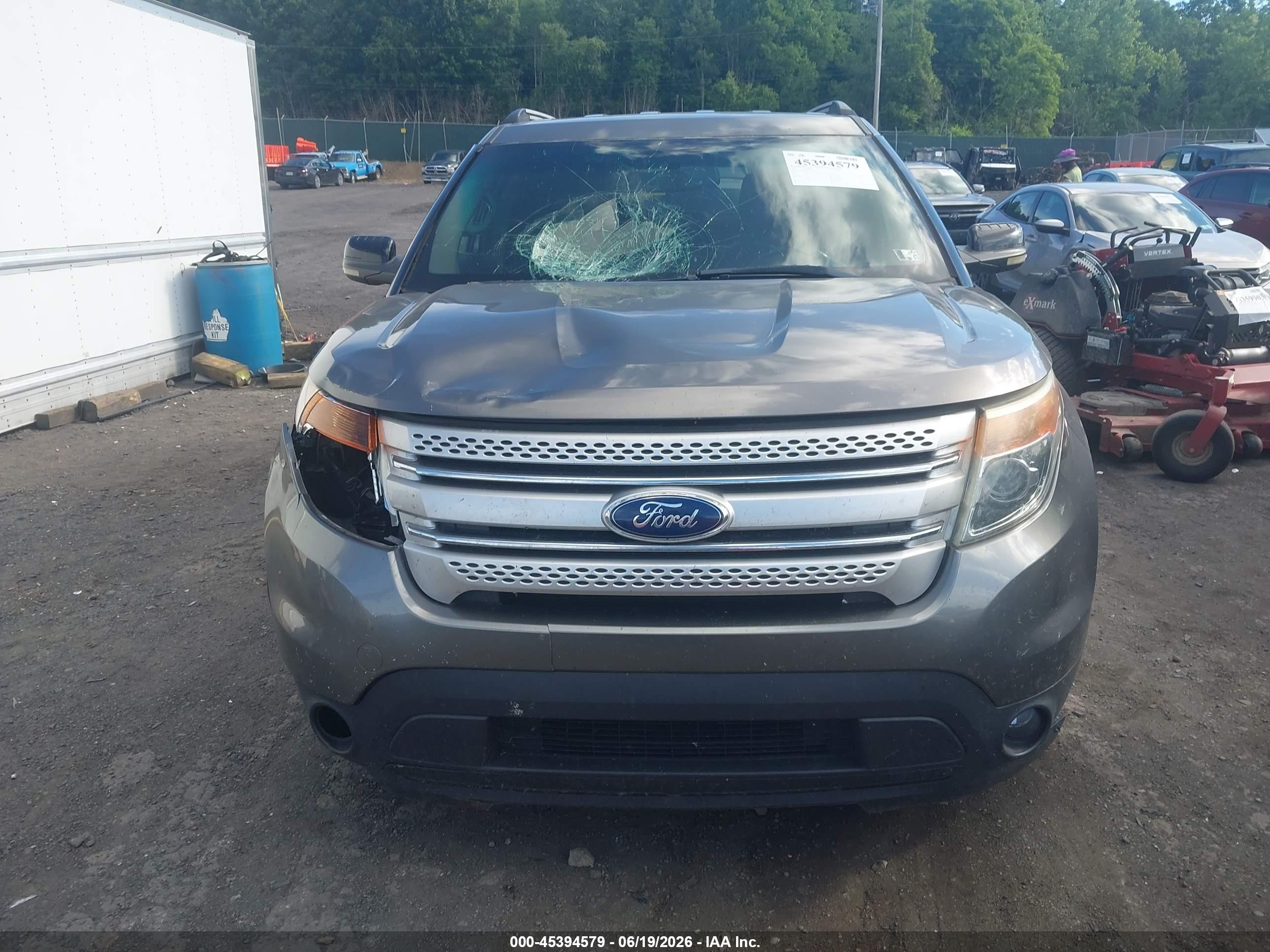 2011 Ford Explorer Xlt Gray vin: 1FMHK8D88BGA90287