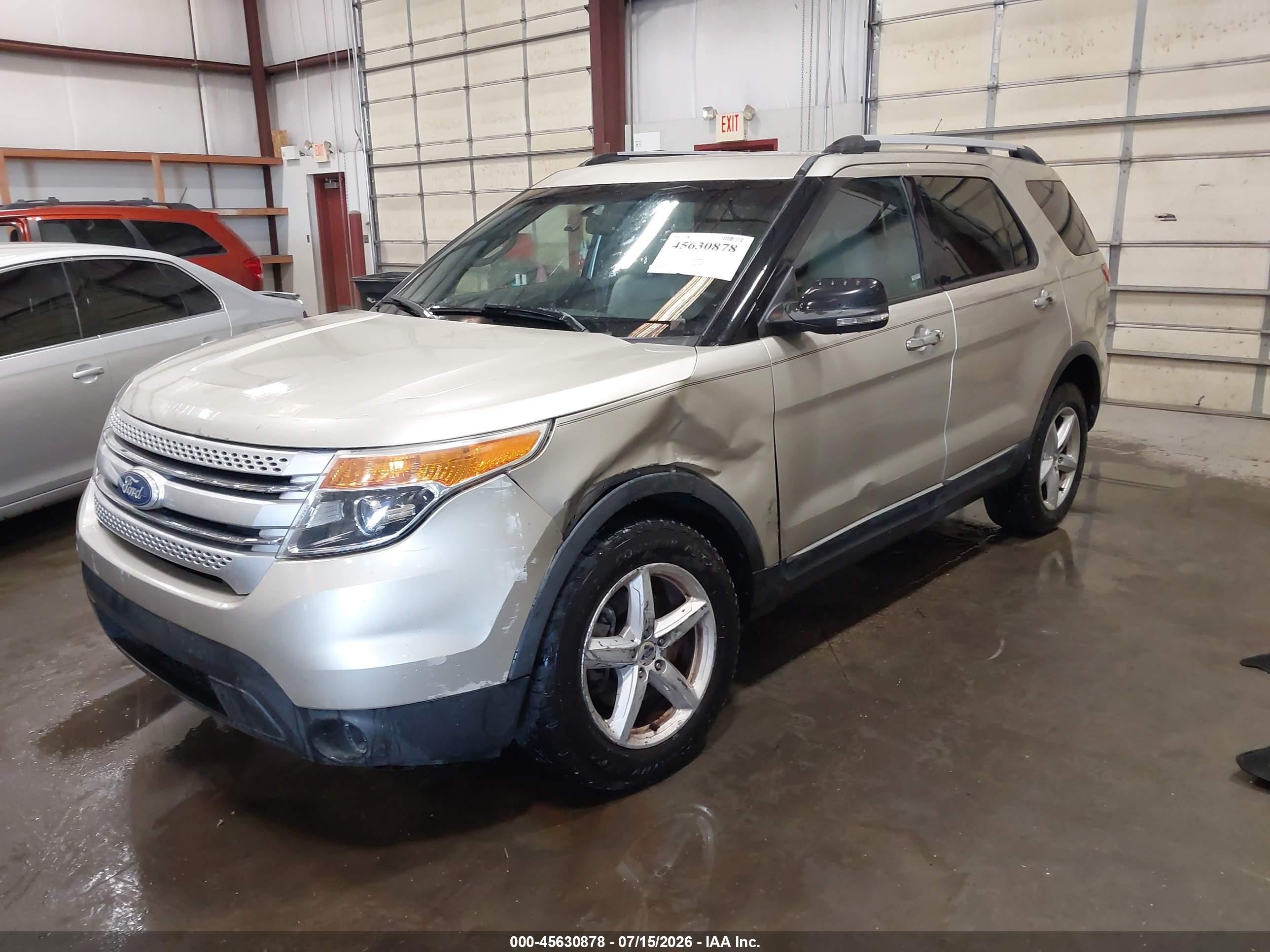 2011 Ford Explorer Xlt Beige vin: 1FMHK8D89BGA00550
