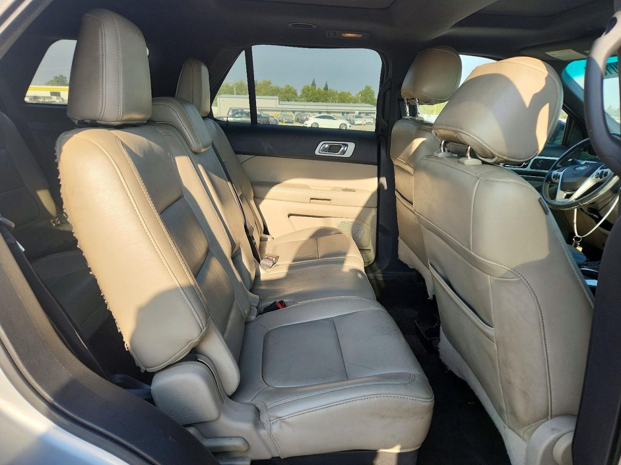 2011 Ford Explorer Xlt Silver vin: 1FMHK8D89BGA18692