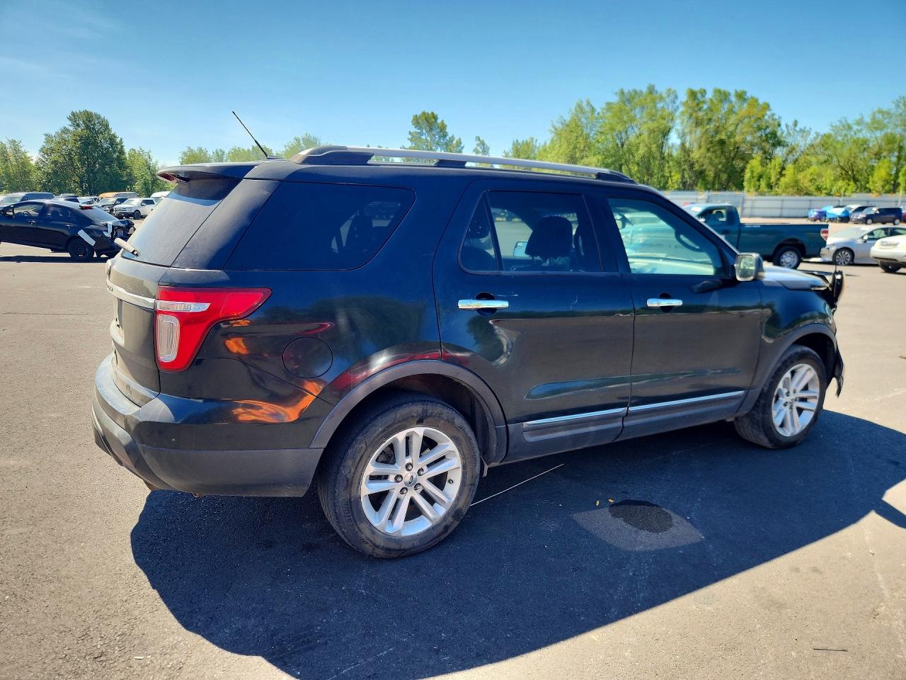 2011 Ford Explorer Xlt Black vin: 1FMHK8D89BGA43947