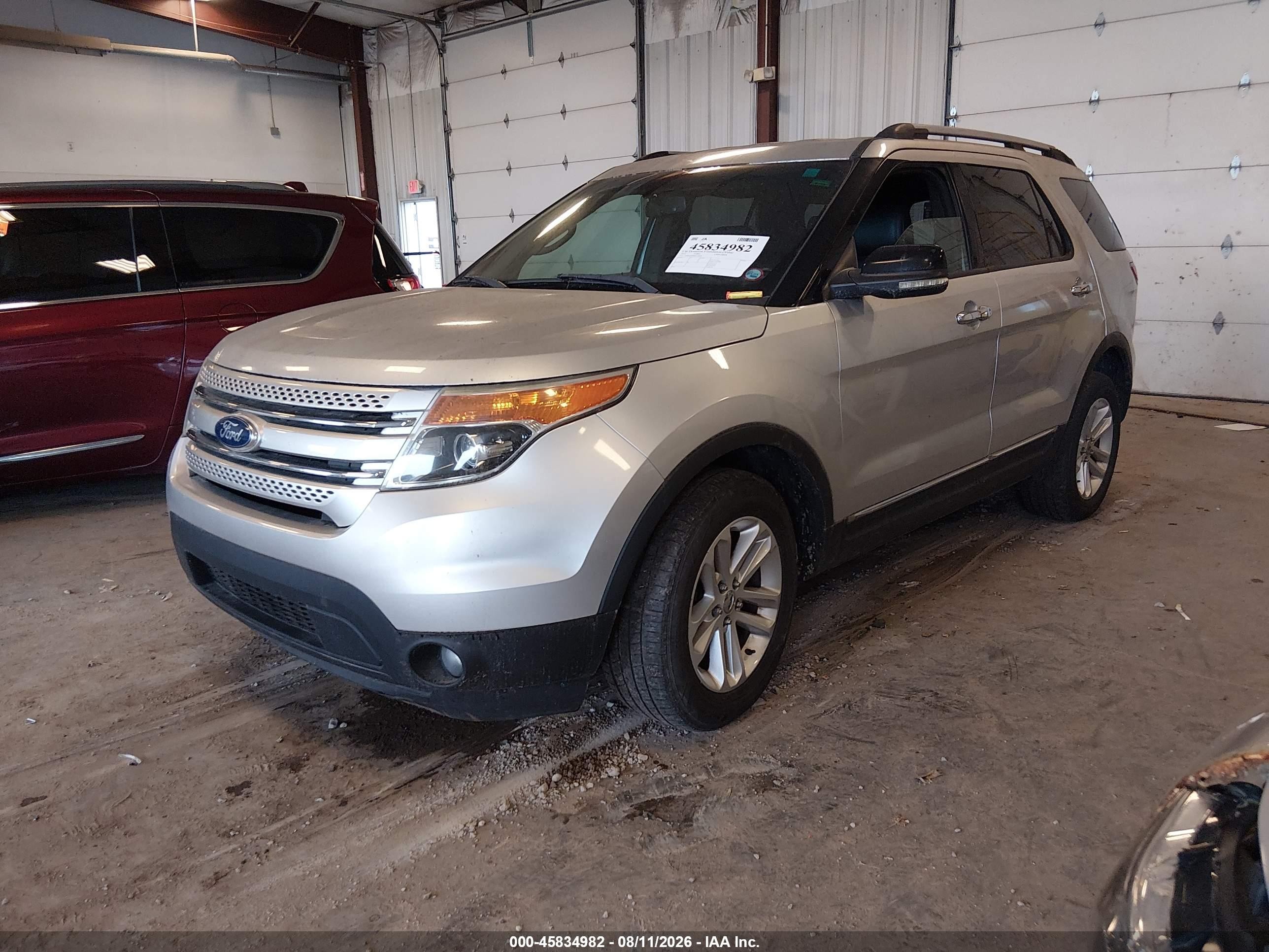 2011 Ford Explorer Xlt Silver vin: 1FMHK8D89BGA46038