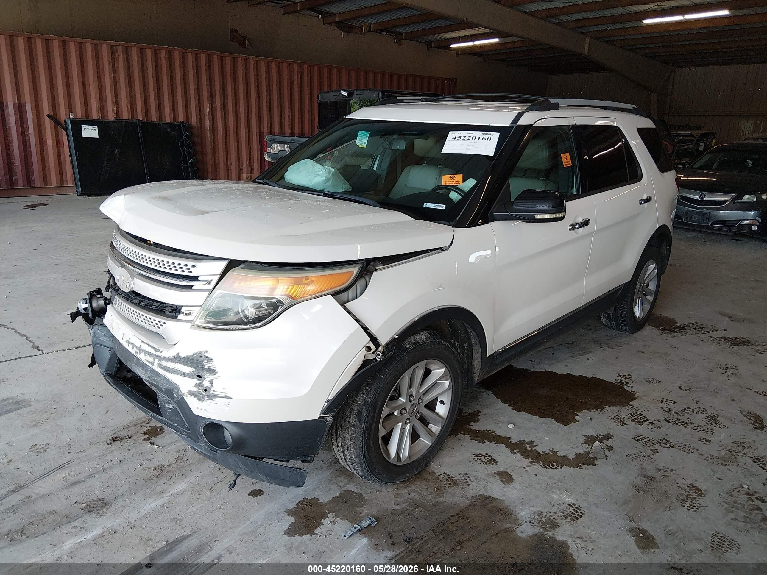 2011 Ford Explorer Xlt Белый vin: 1FMHK8D89BGA90475