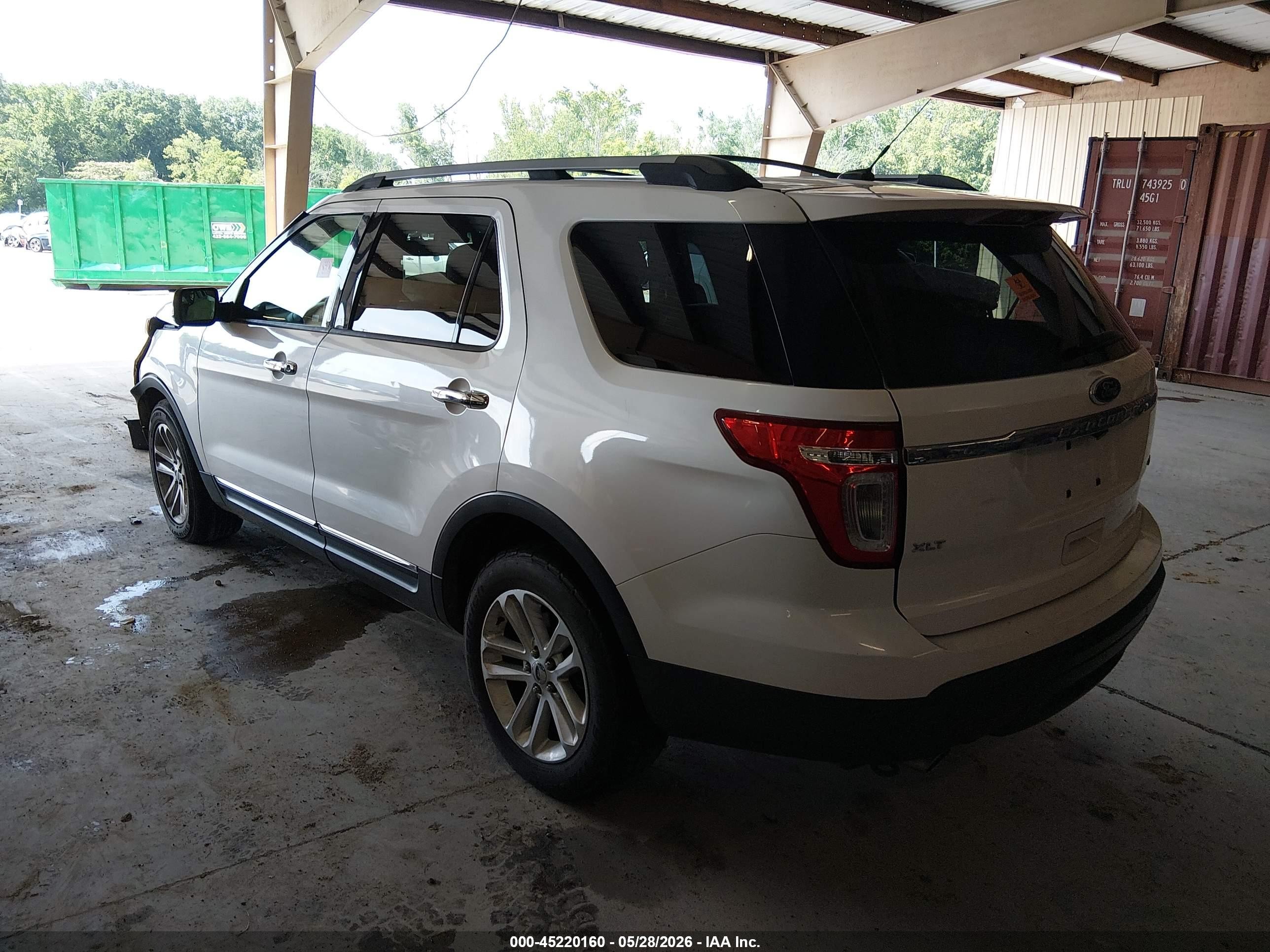 2011 Ford Explorer Xlt Белый vin: 1FMHK8D89BGA90475