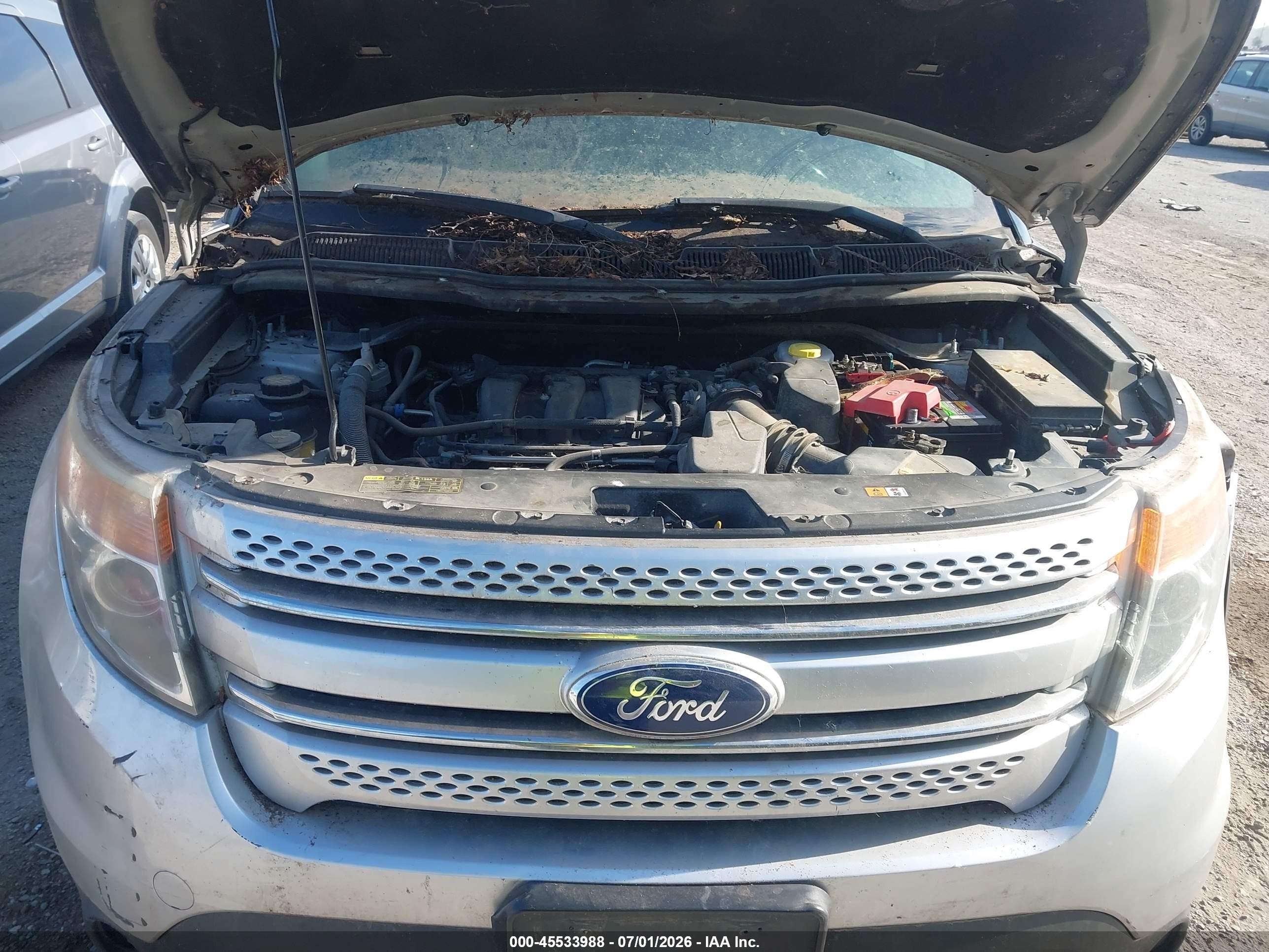 2011 Ford Explorer Xlt Silver vin: 1FMHK8D89BGA94459