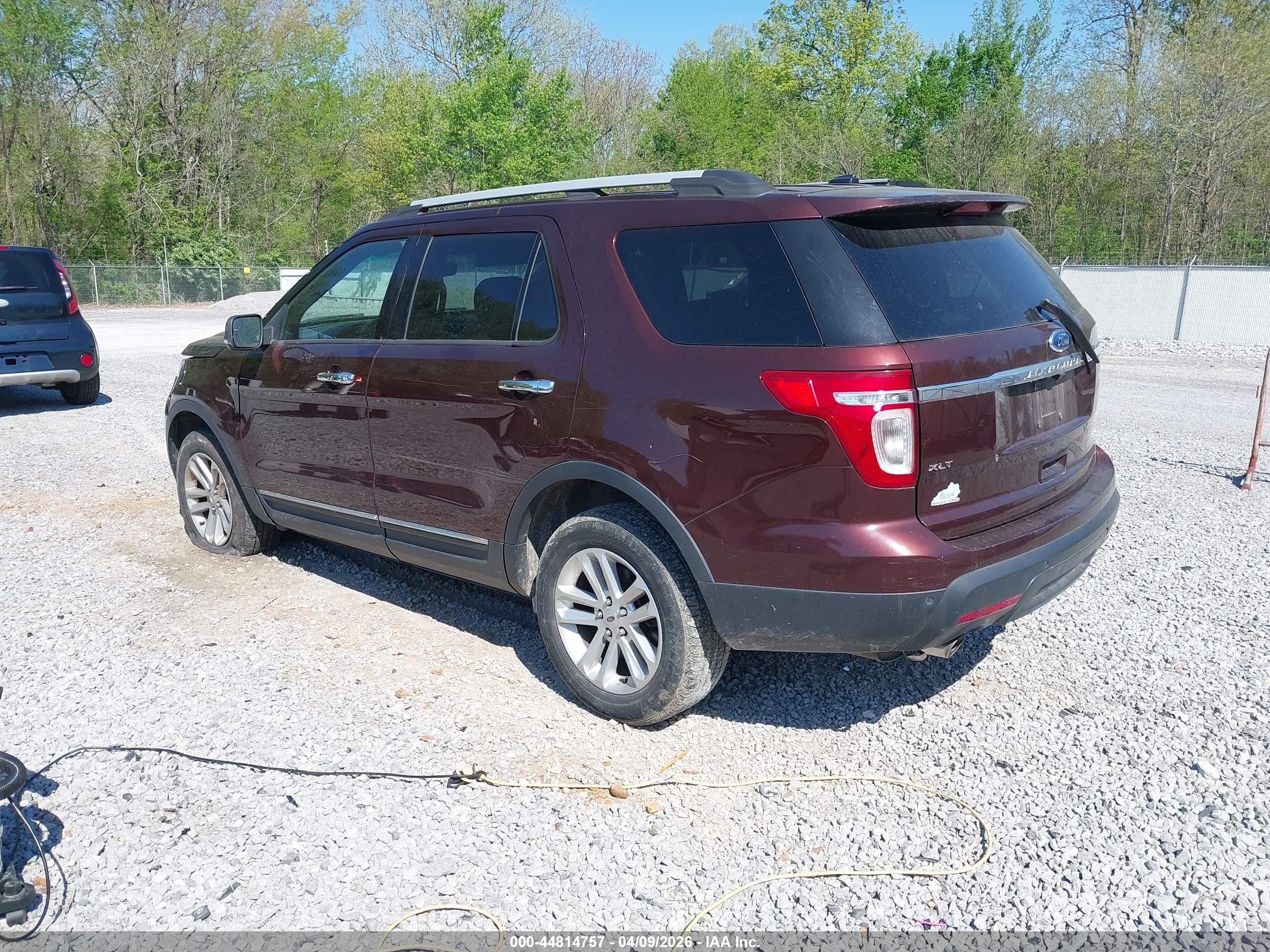 2012 Ford Explorer Xlt Red vin: 1FMHK8D89CGA10769