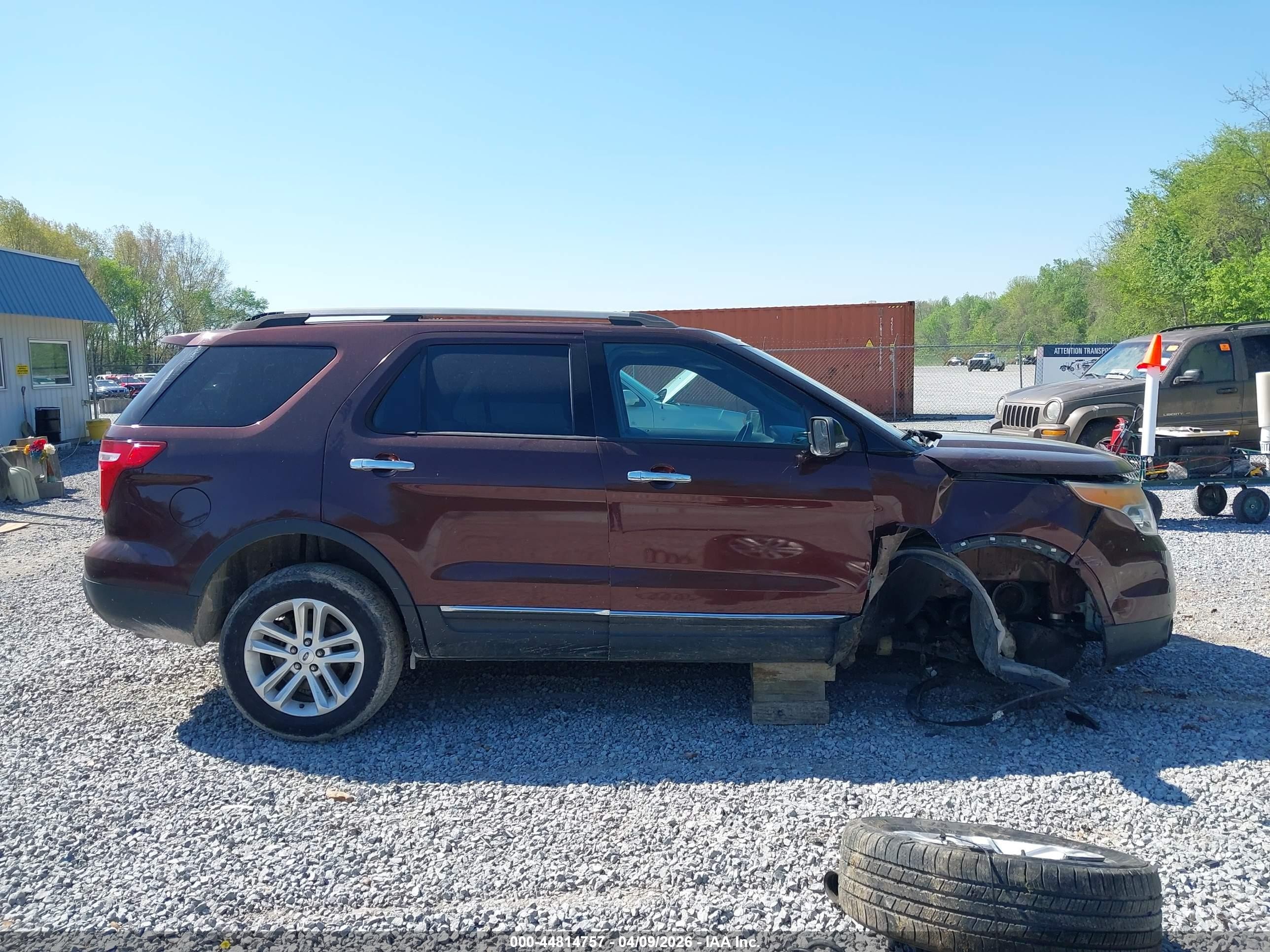 2012 Ford Explorer Xlt Red vin: 1FMHK8D89CGA10769