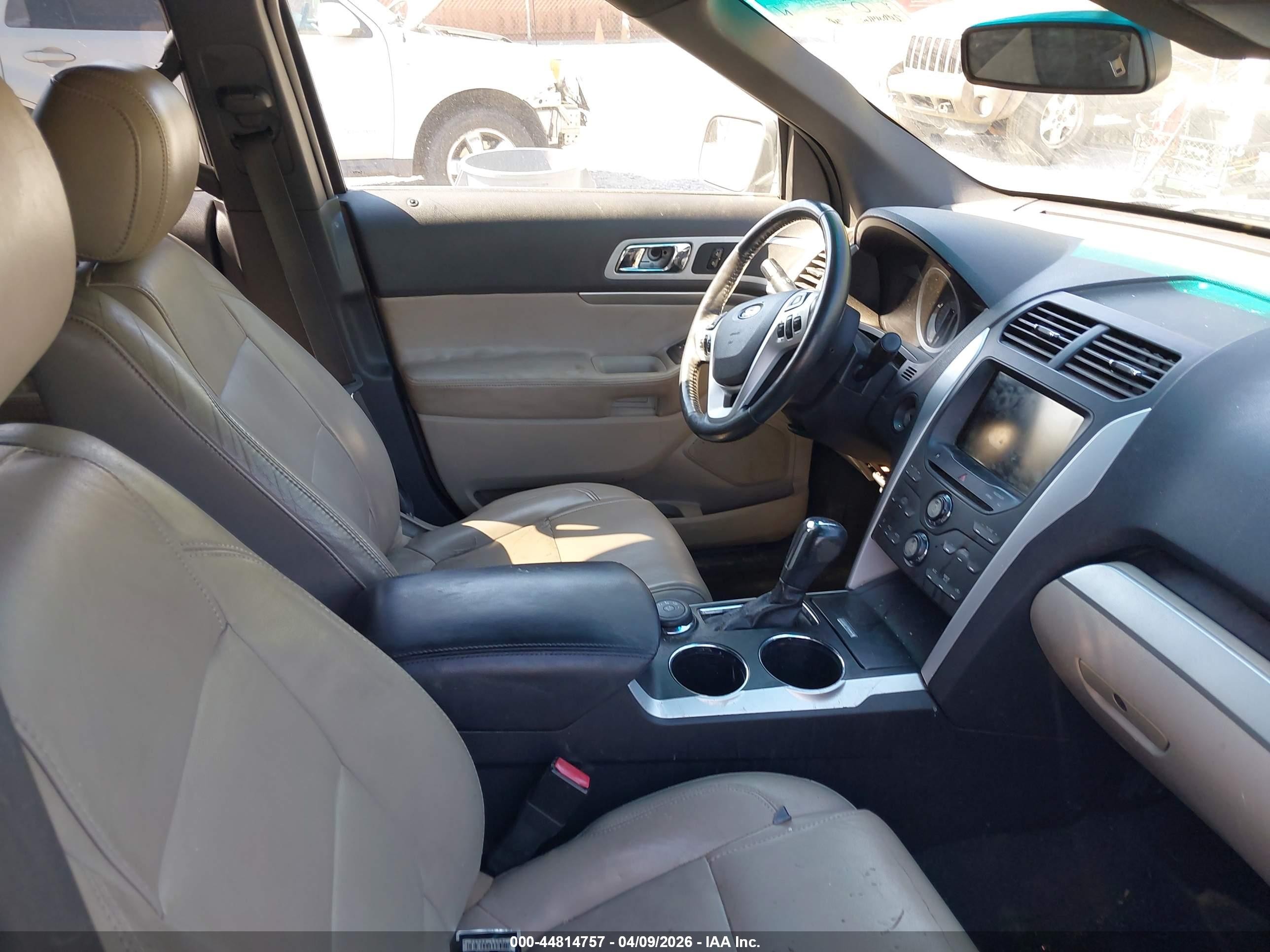 2012 Ford Explorer Xlt Red vin: 1FMHK8D89CGA10769