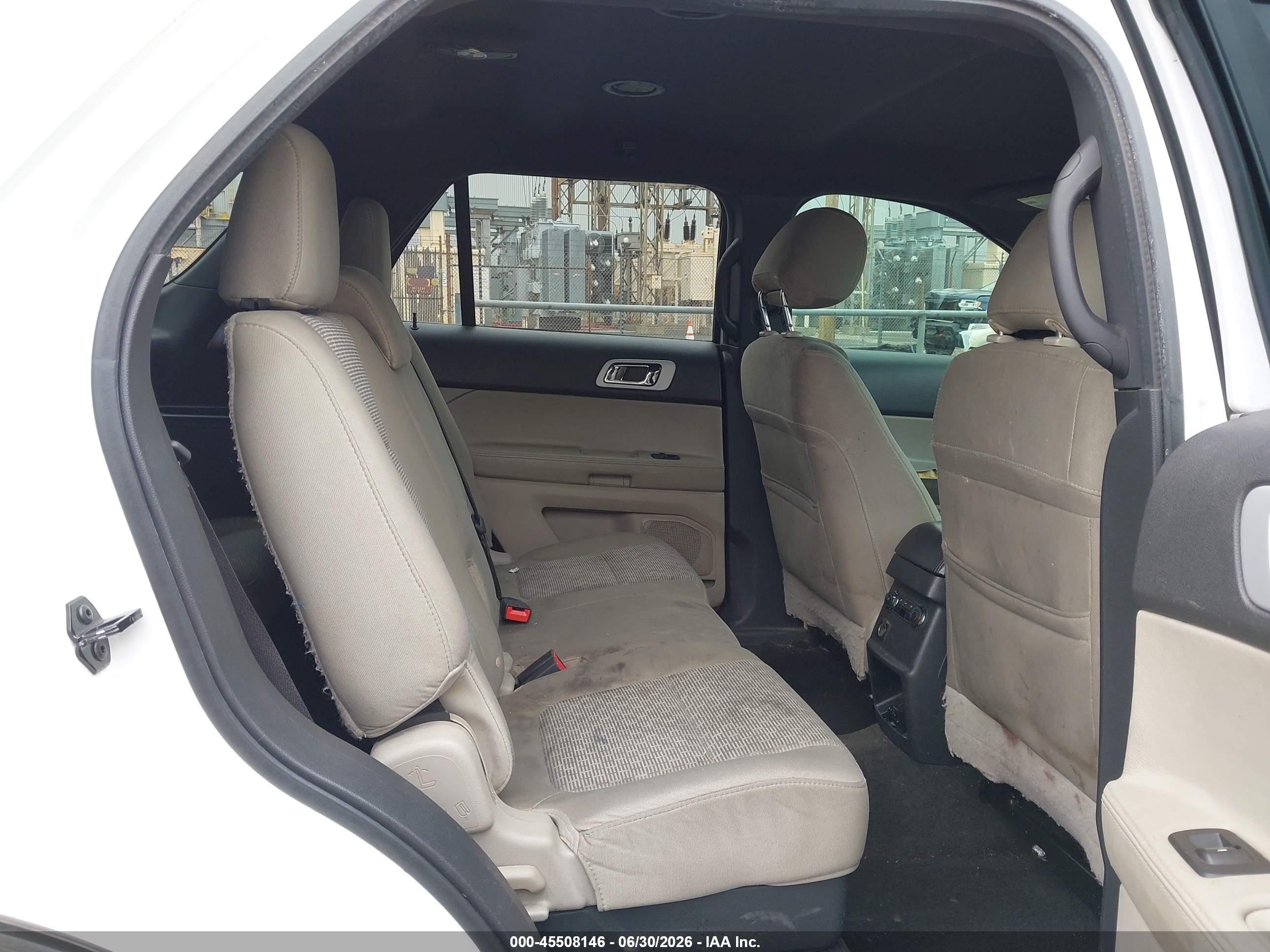 2012 Ford Explorer Xlt White vin: 1FMHK8D89CGA48115