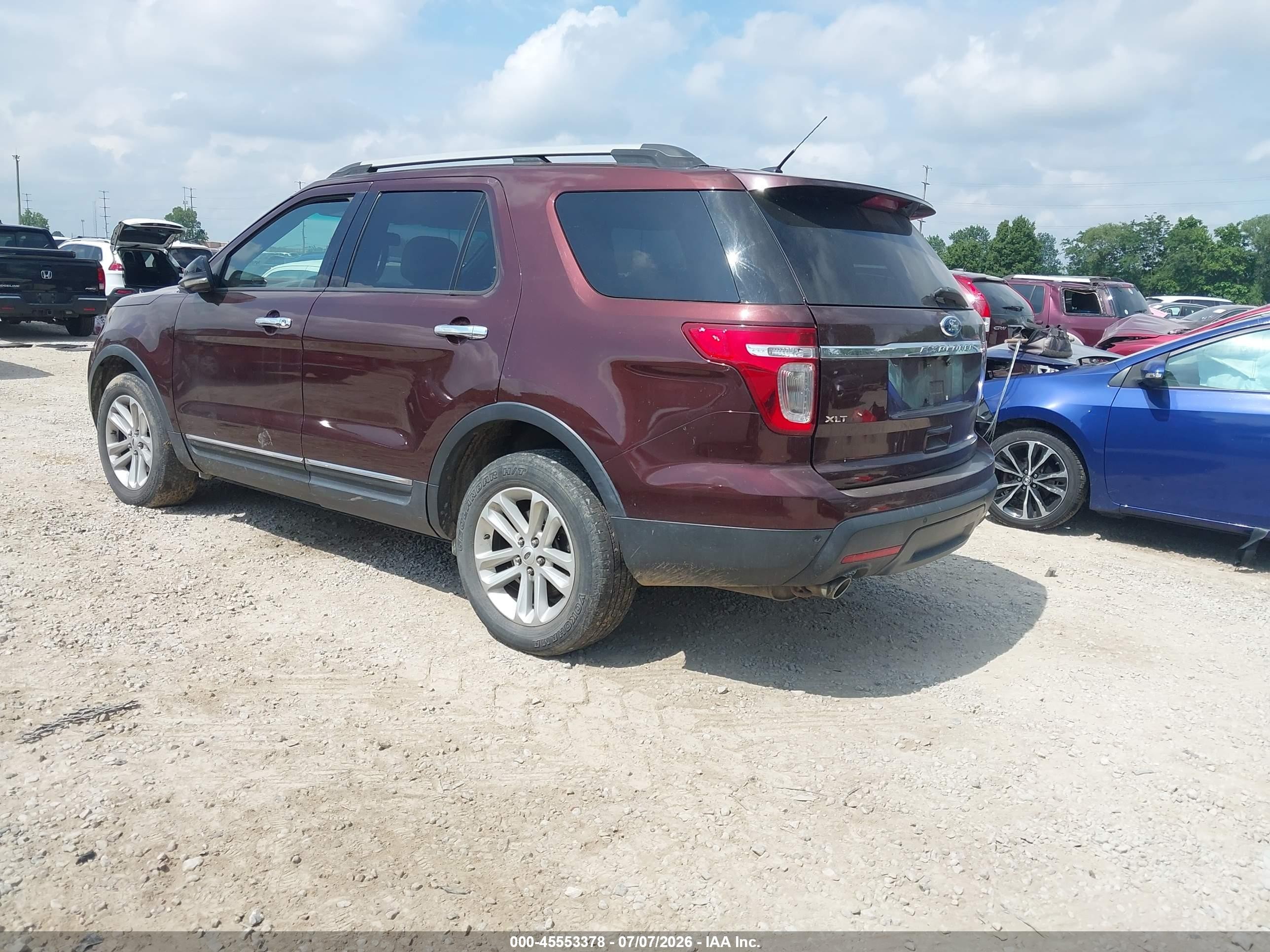 2012 Ford Explorer Xlt Maroon vin: 1FMHK8D89CGA51743