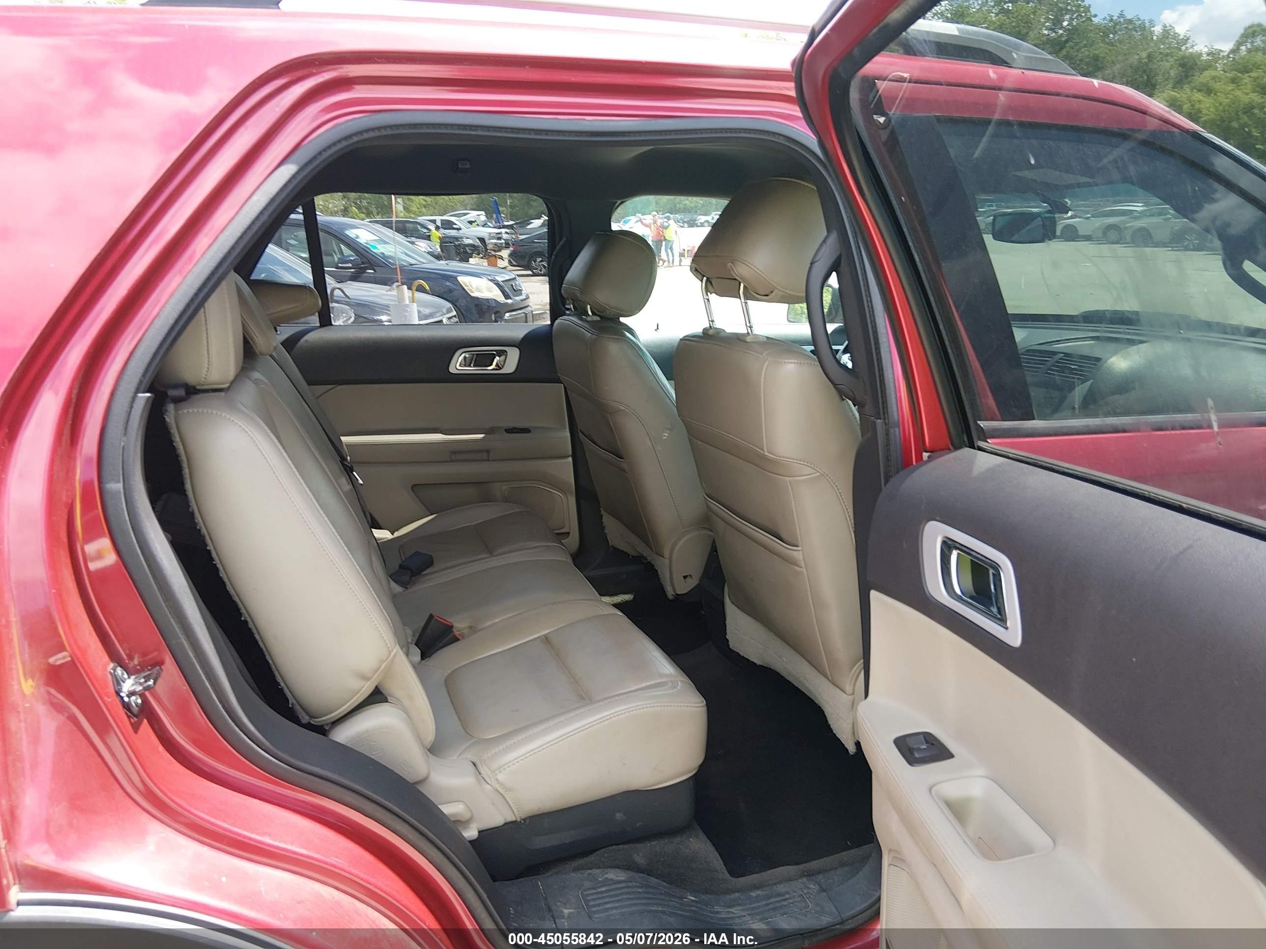 2012 Ford Explorer Xlt Red vin: 1FMHK8D89CGA69000