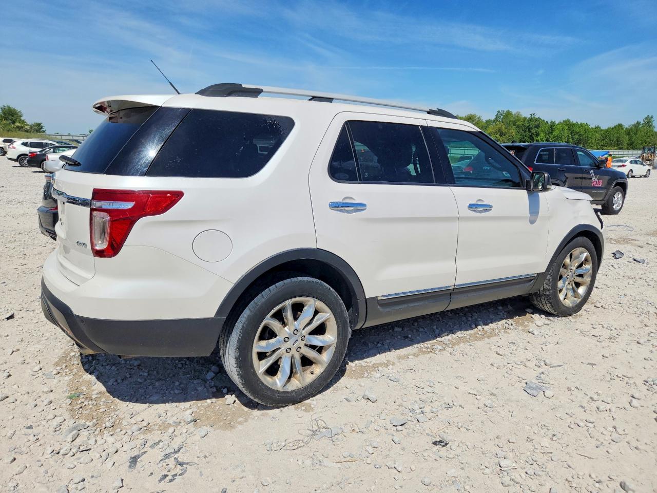 2012 Ford Explorer Xlt White vin: 1FMHK8D89CGA92969