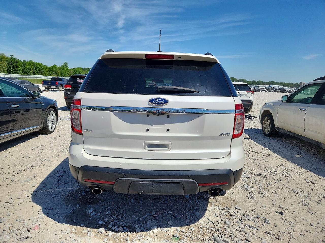 2012 Ford Explorer Xlt White vin: 1FMHK8D89CGA92969