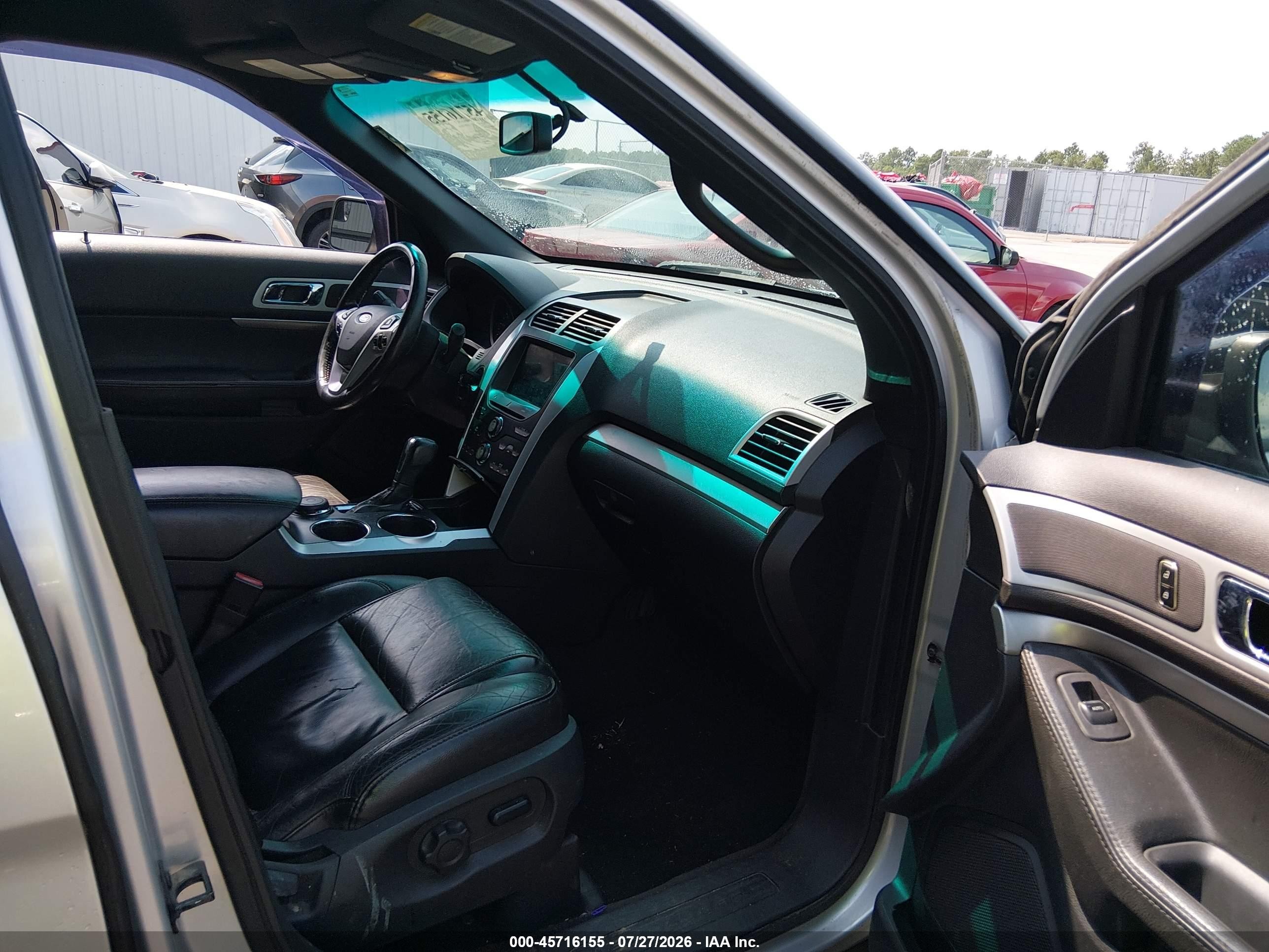 2011 Ford Explorer Xlt Silver vin: 1FMHK8D8XBGA18829
